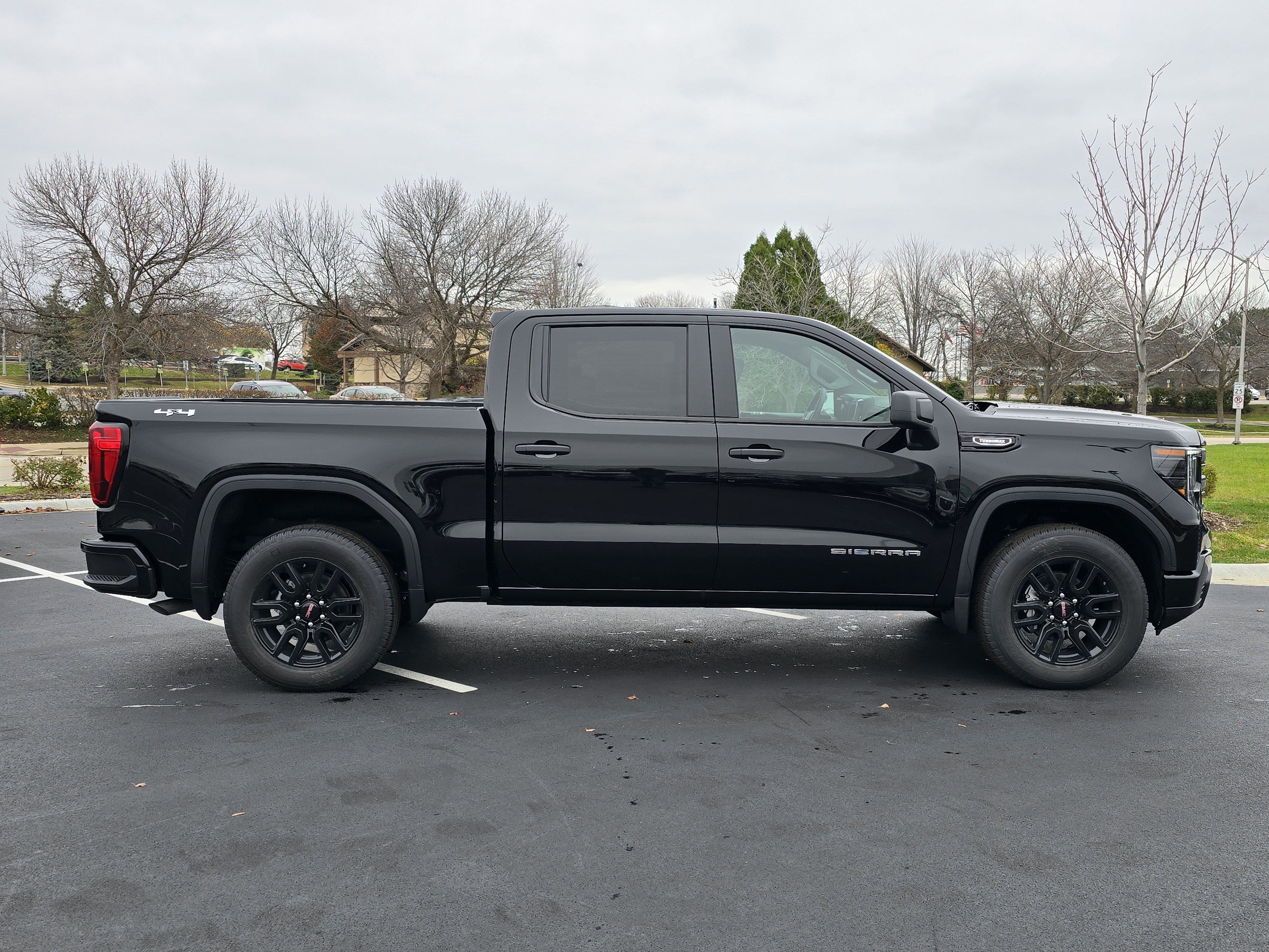 2025 GMC Sierra 1500 Pro 9