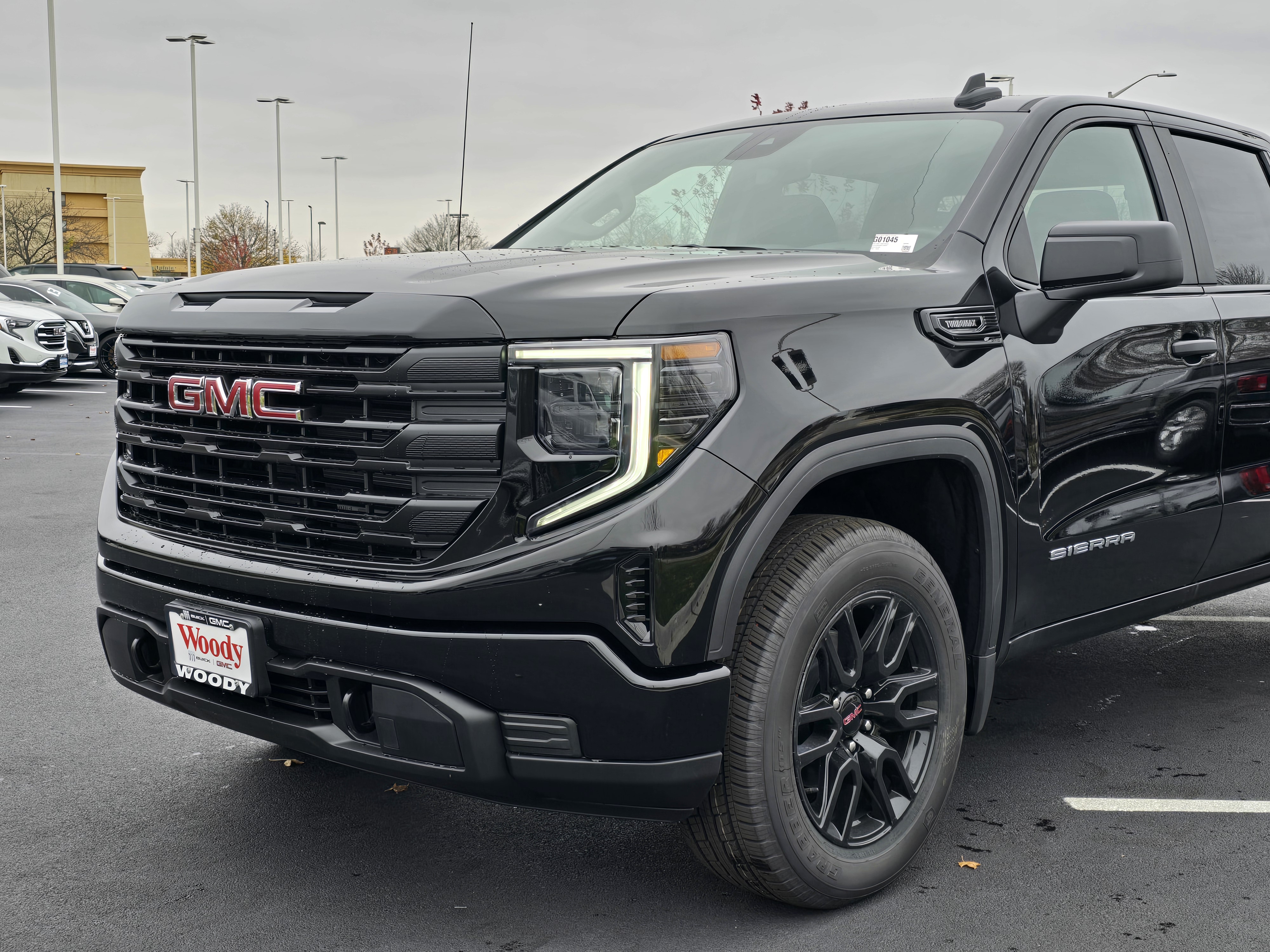 2025 GMC Sierra 1500 Pro 10