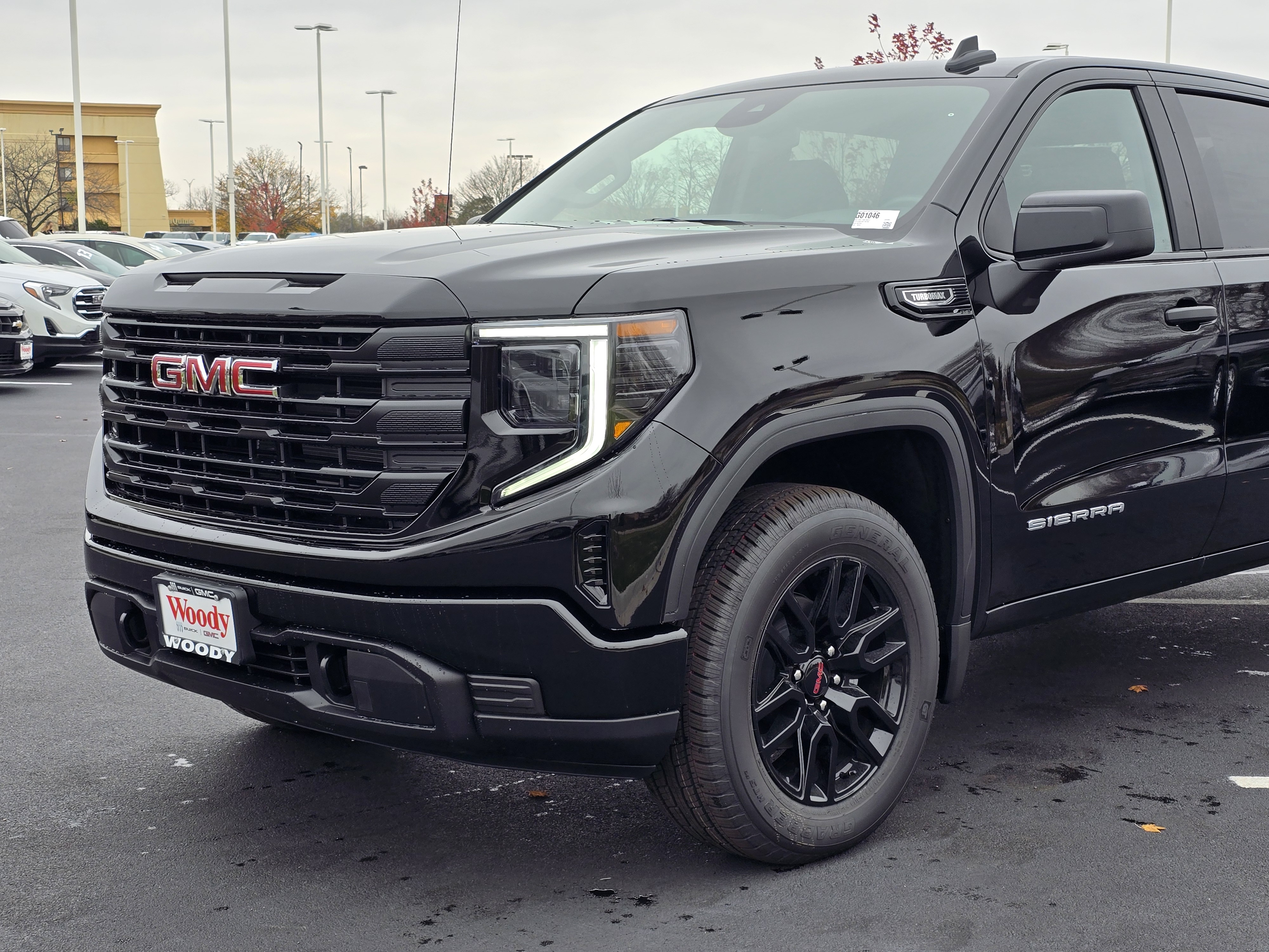 2025 GMC Sierra 1500 Pro 10