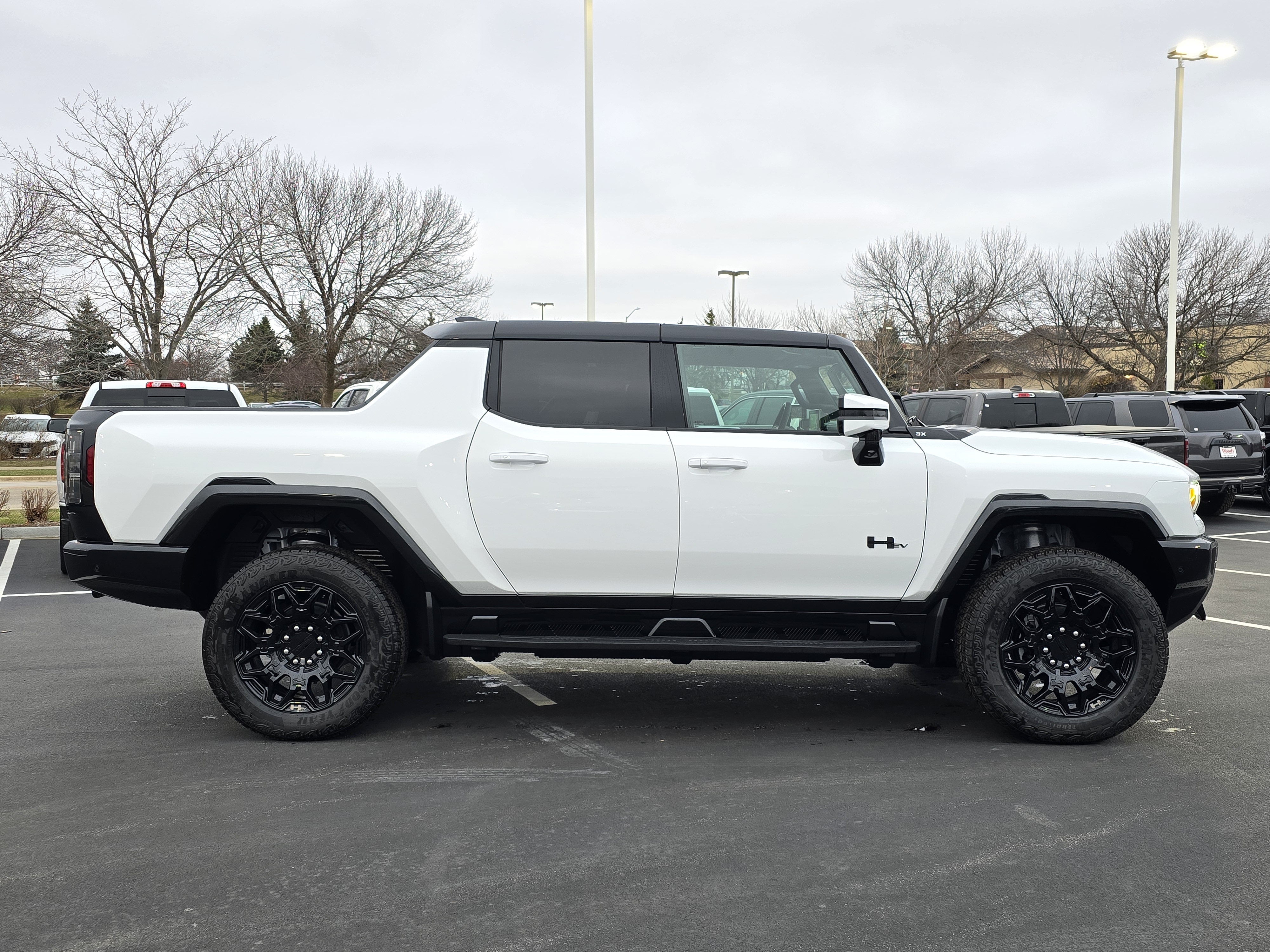 2025 GMC Hummer EV Pickup 3X 9