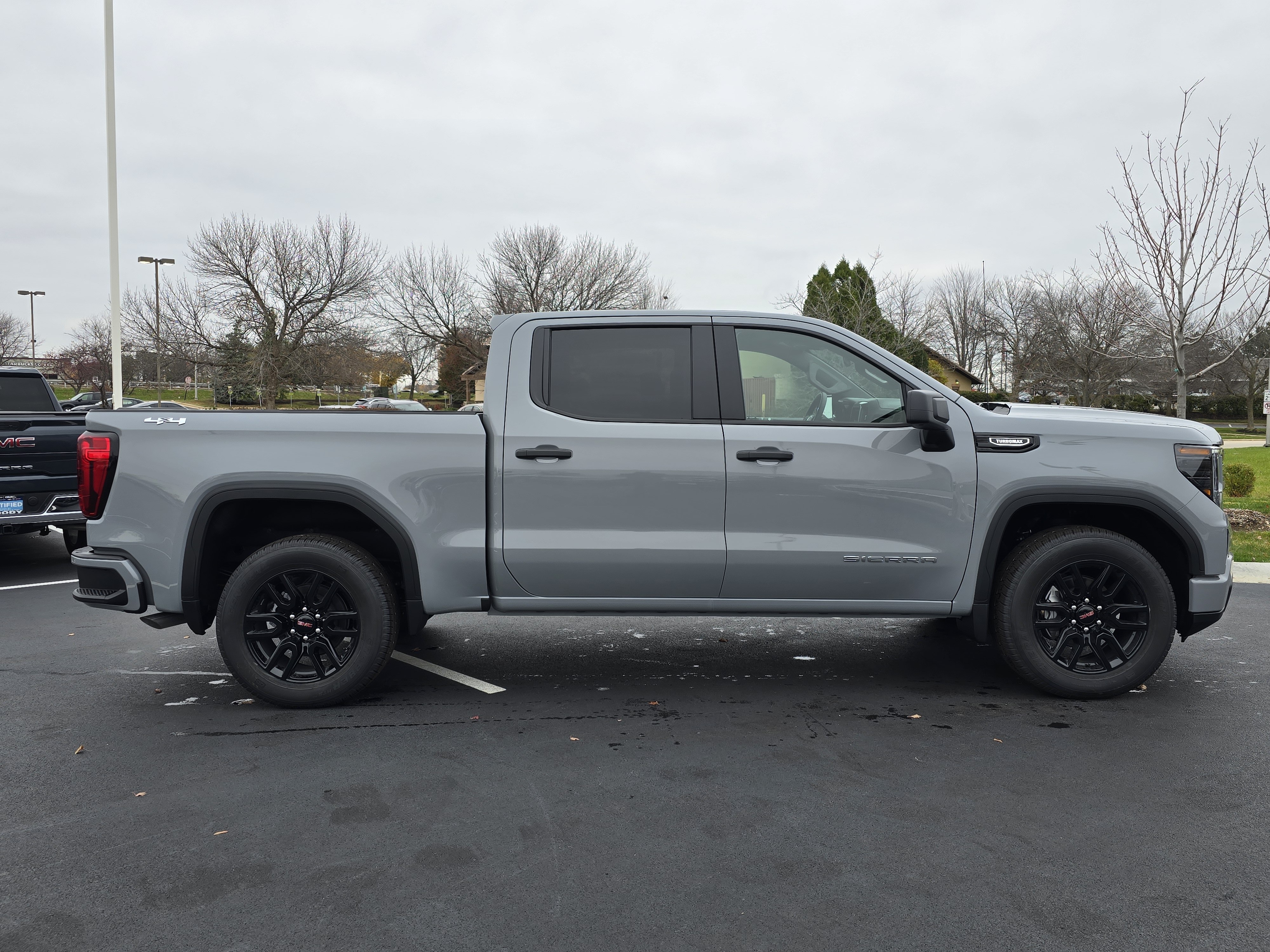 2025 GMC Sierra 1500 Pro 9