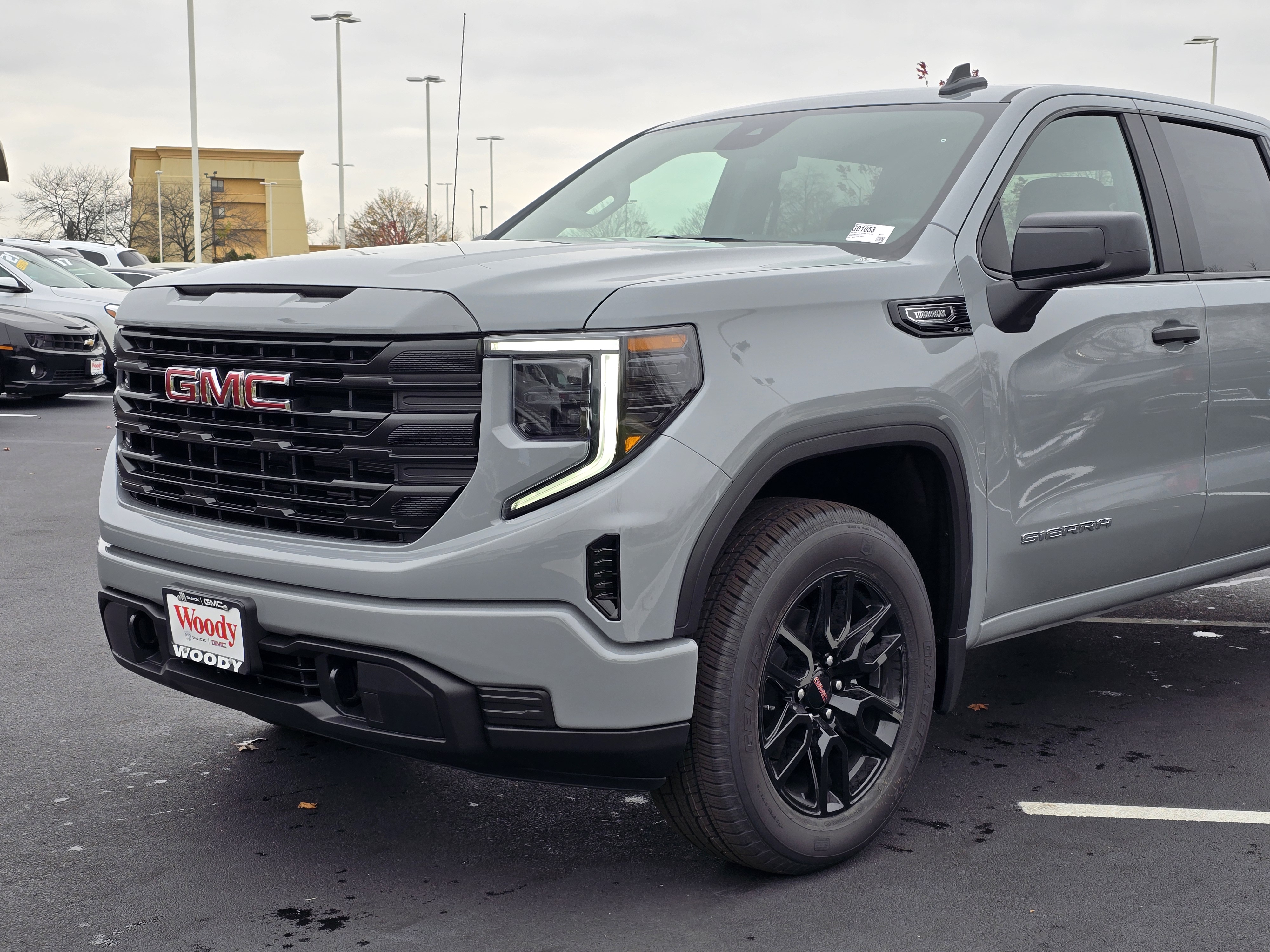 2025 GMC Sierra 1500 Pro 10