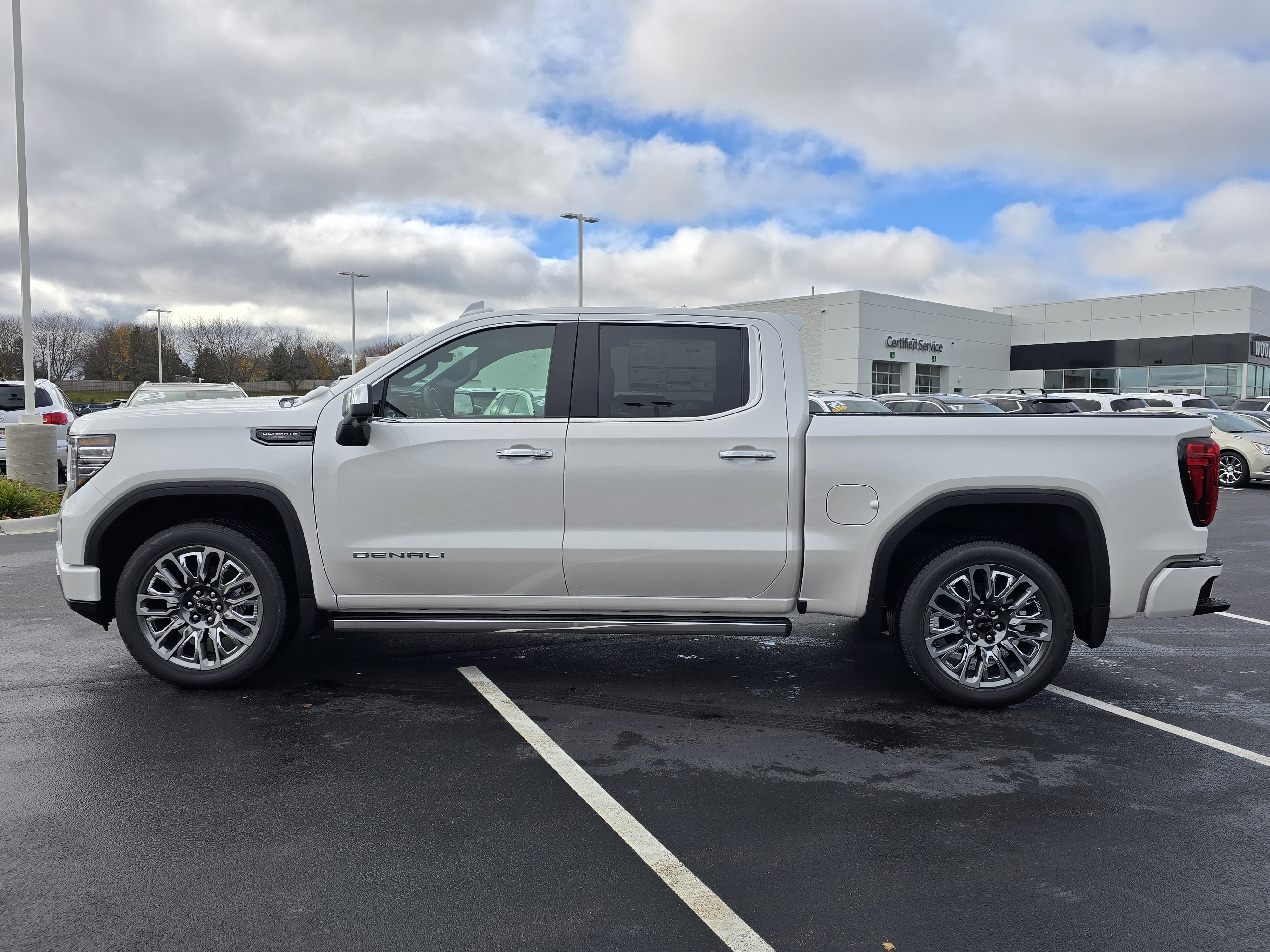 2025 GMC Sierra 1500 Denali Ultimate 5