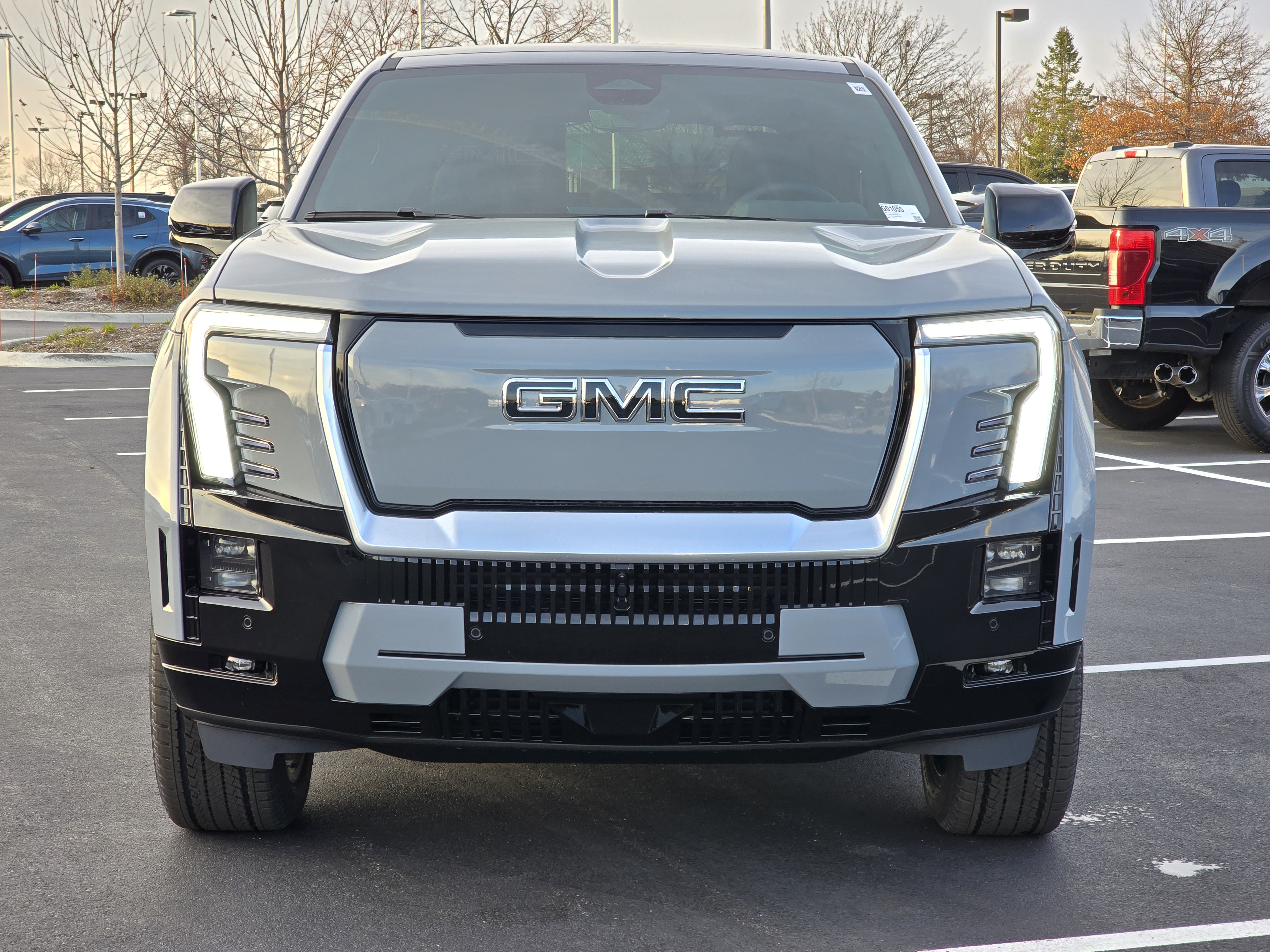 2025 GMC Sierra EV Denali 3