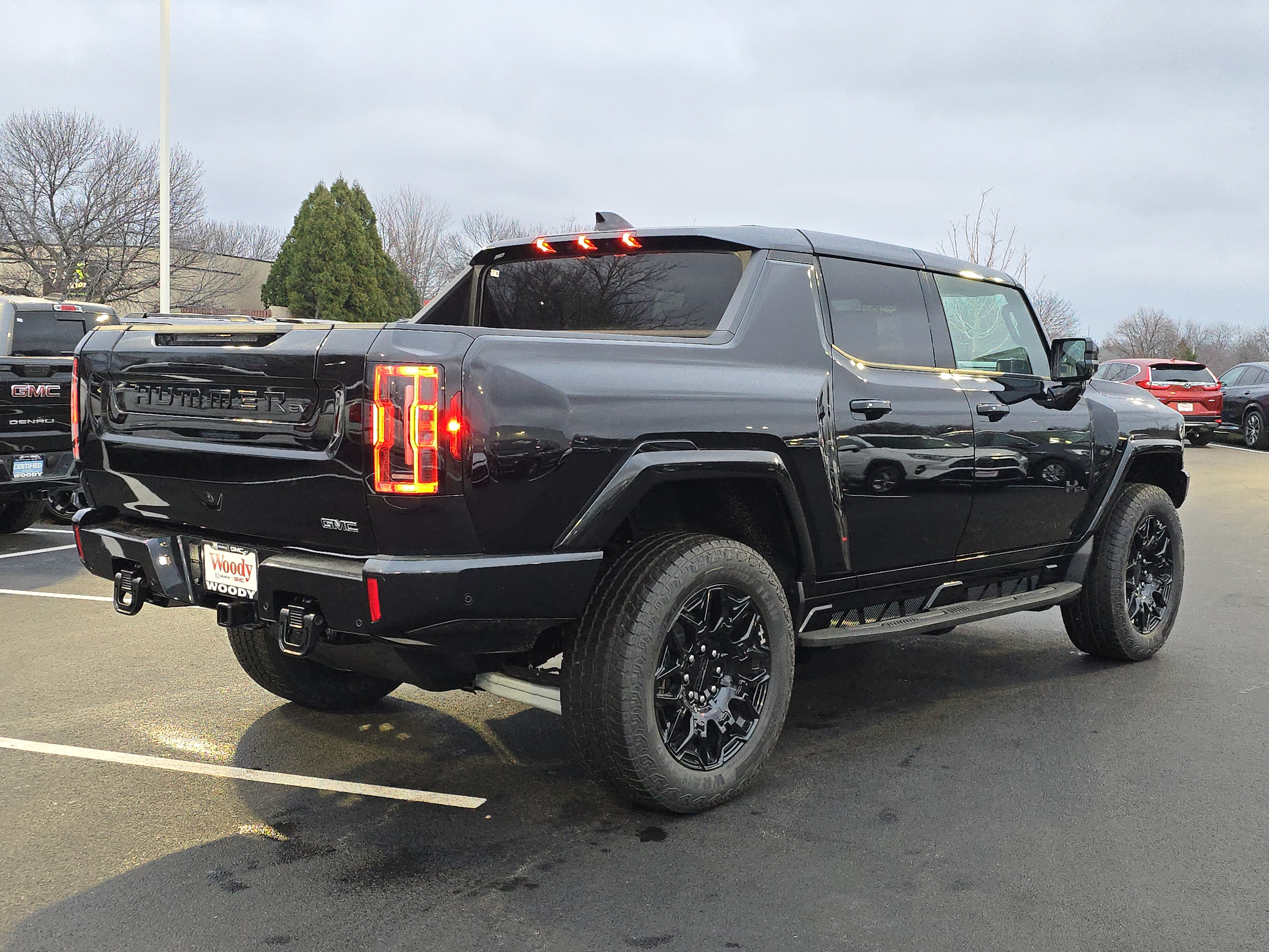 2025 GMC Hummer EV Pickup 3X 8