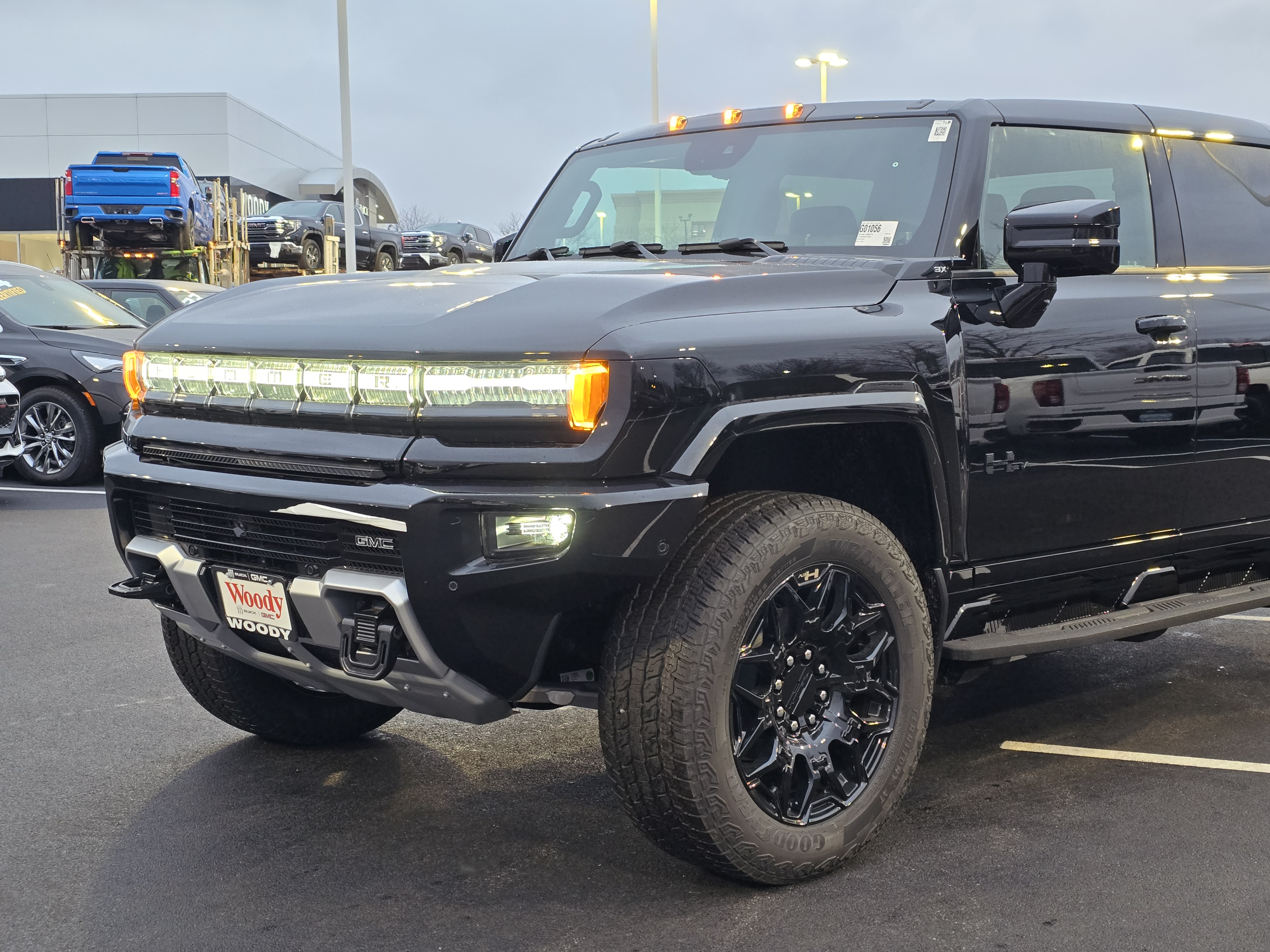 2025 GMC Hummer EV Pickup 3X 10