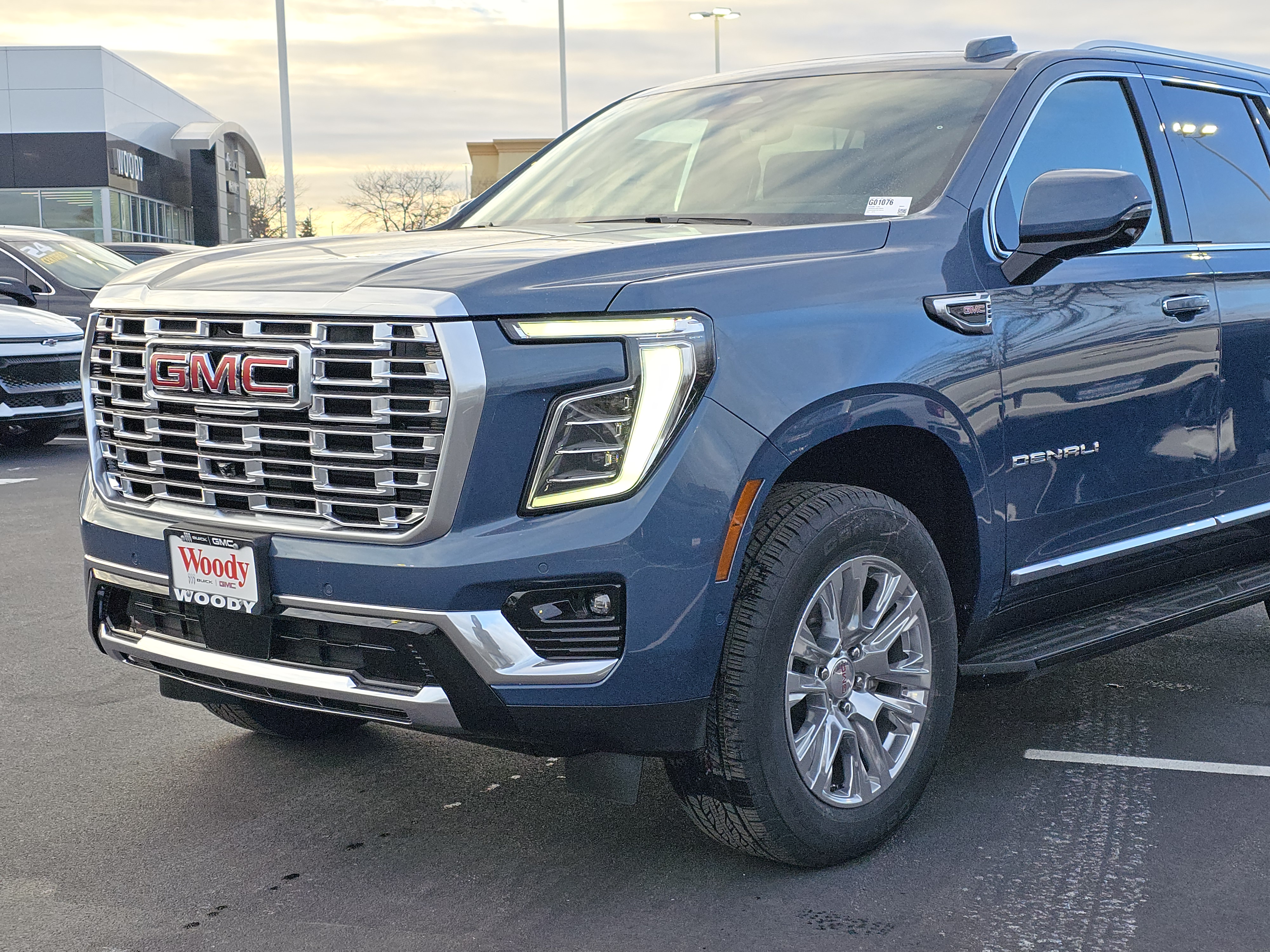 2025 GMC Yukon Denali 10