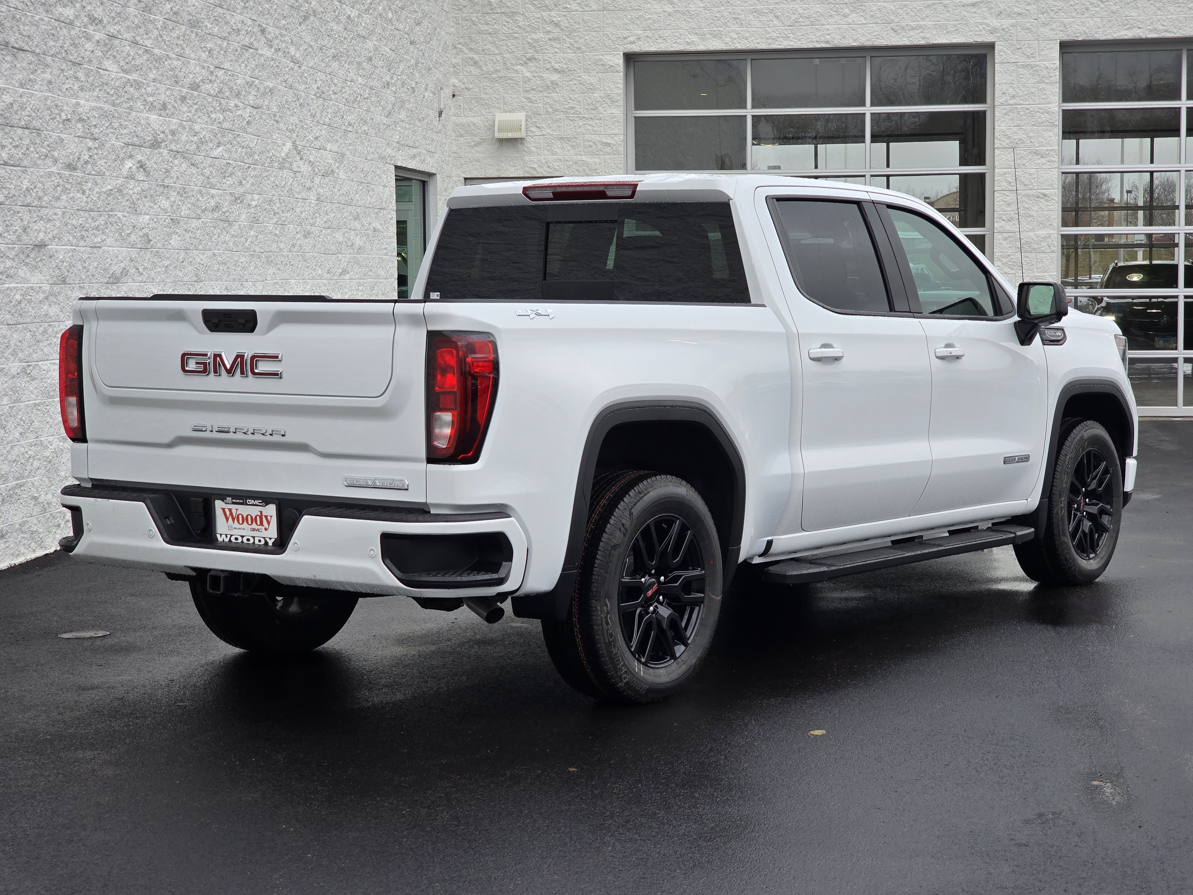 2025 GMC Sierra 1500 Elevation 5