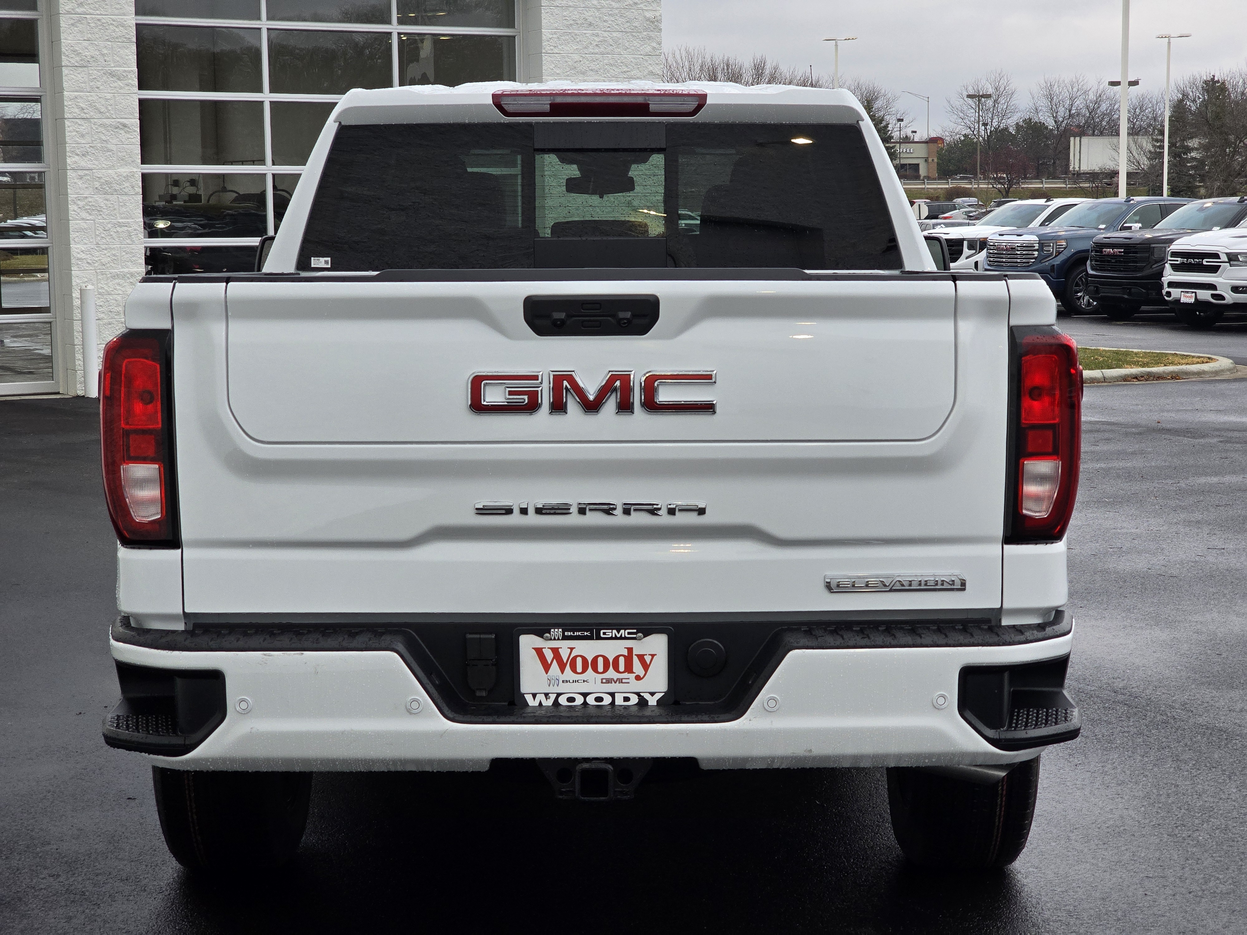 2025 GMC Sierra 1500 Elevation 6