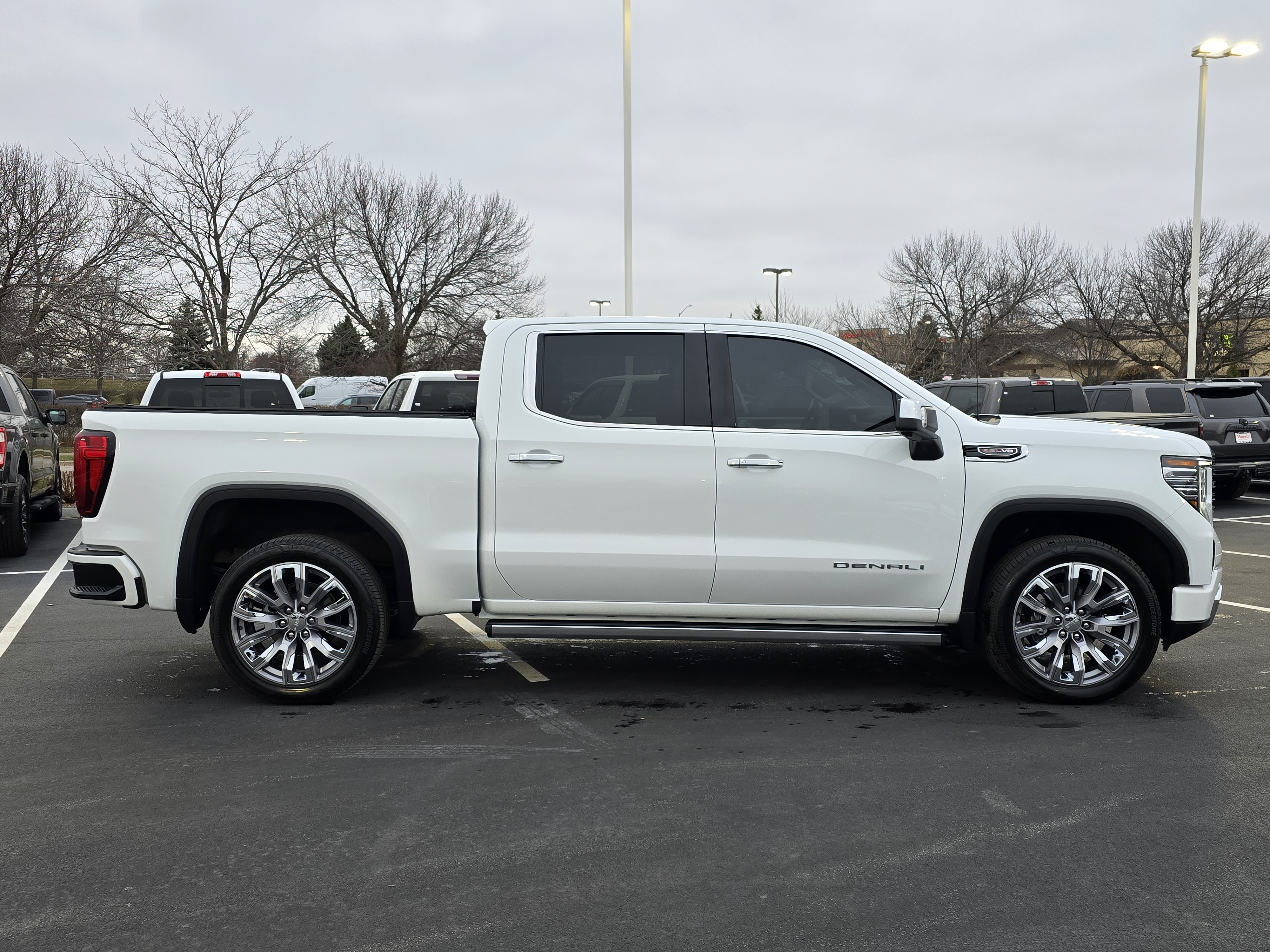 2024 GMC Sierra 1500 Denali 9