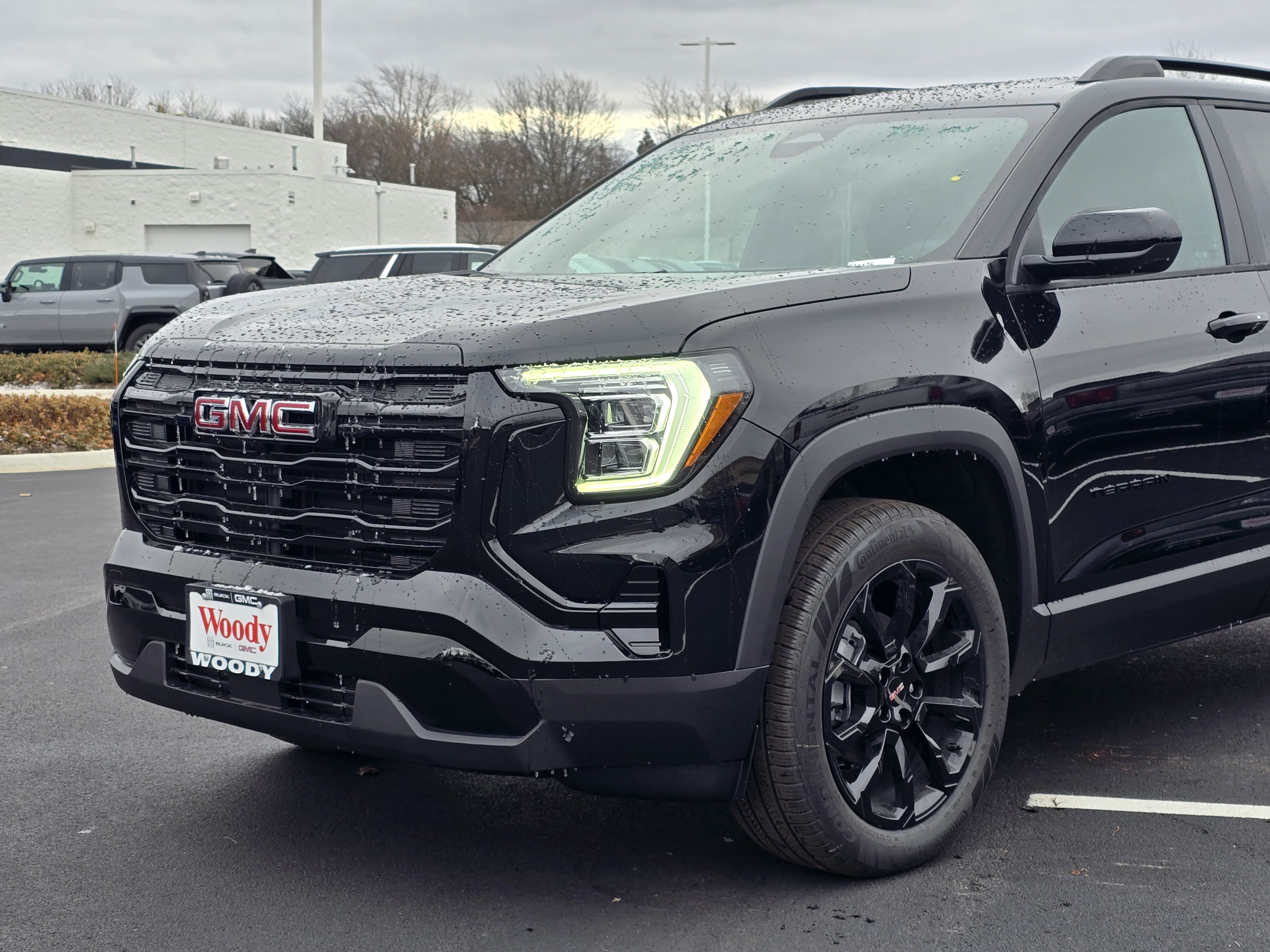 2025 GMC Terrain Elevation 10