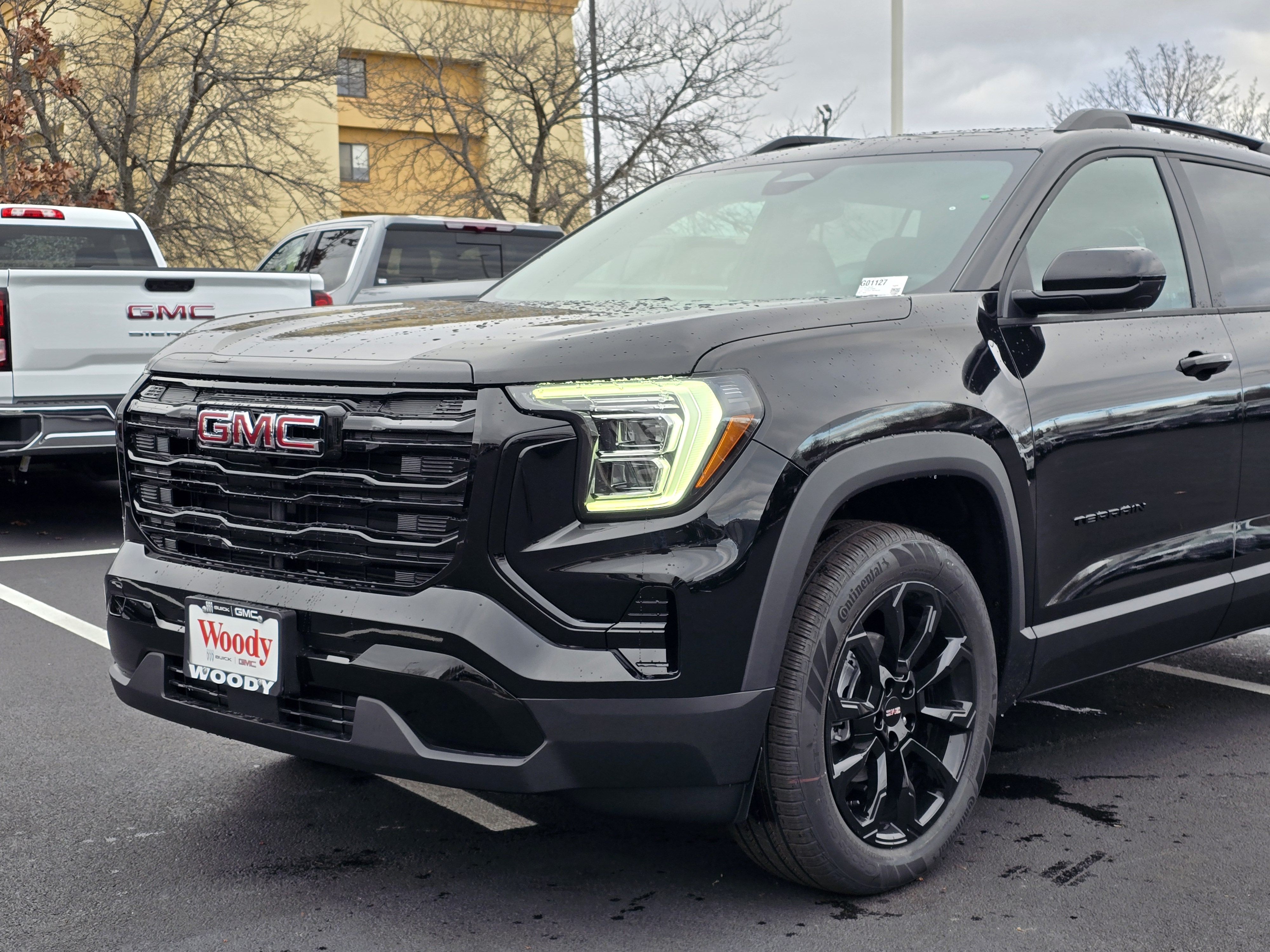 2025 GMC Terrain Elevation 10