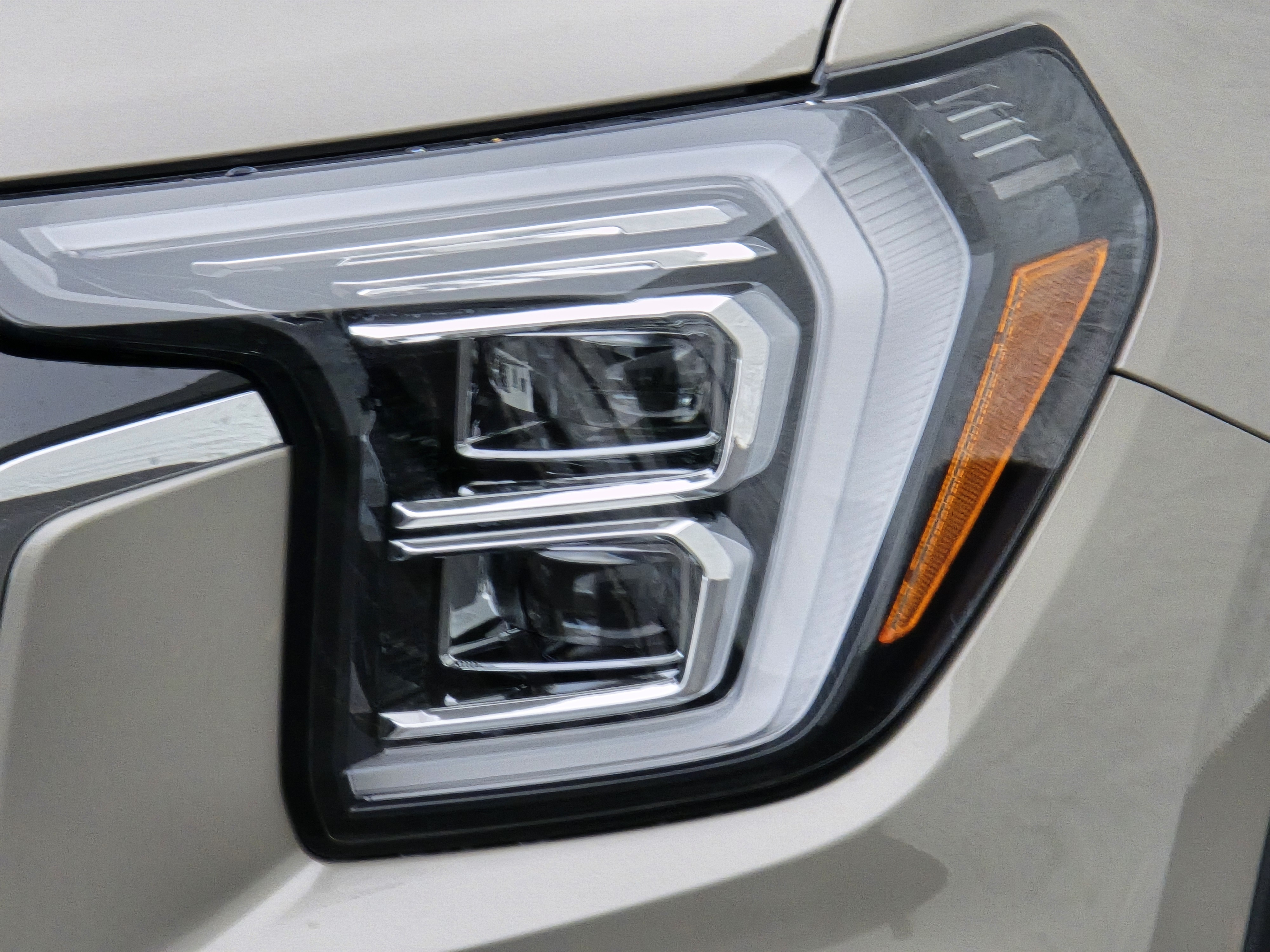 2025 GMC Terrain Elevation 13