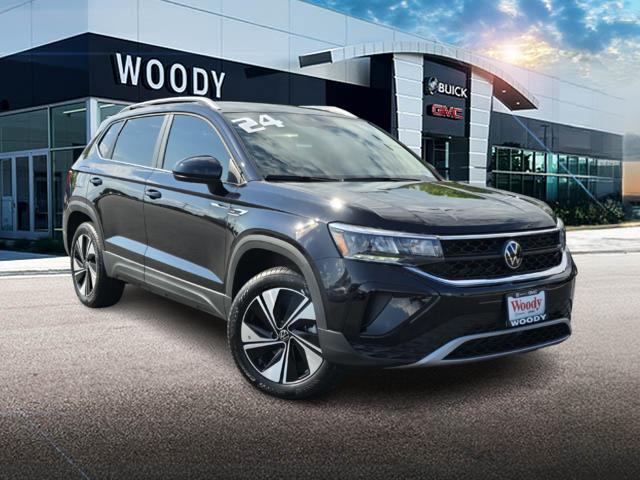 2024 Volkswagen Taos SE photo 13