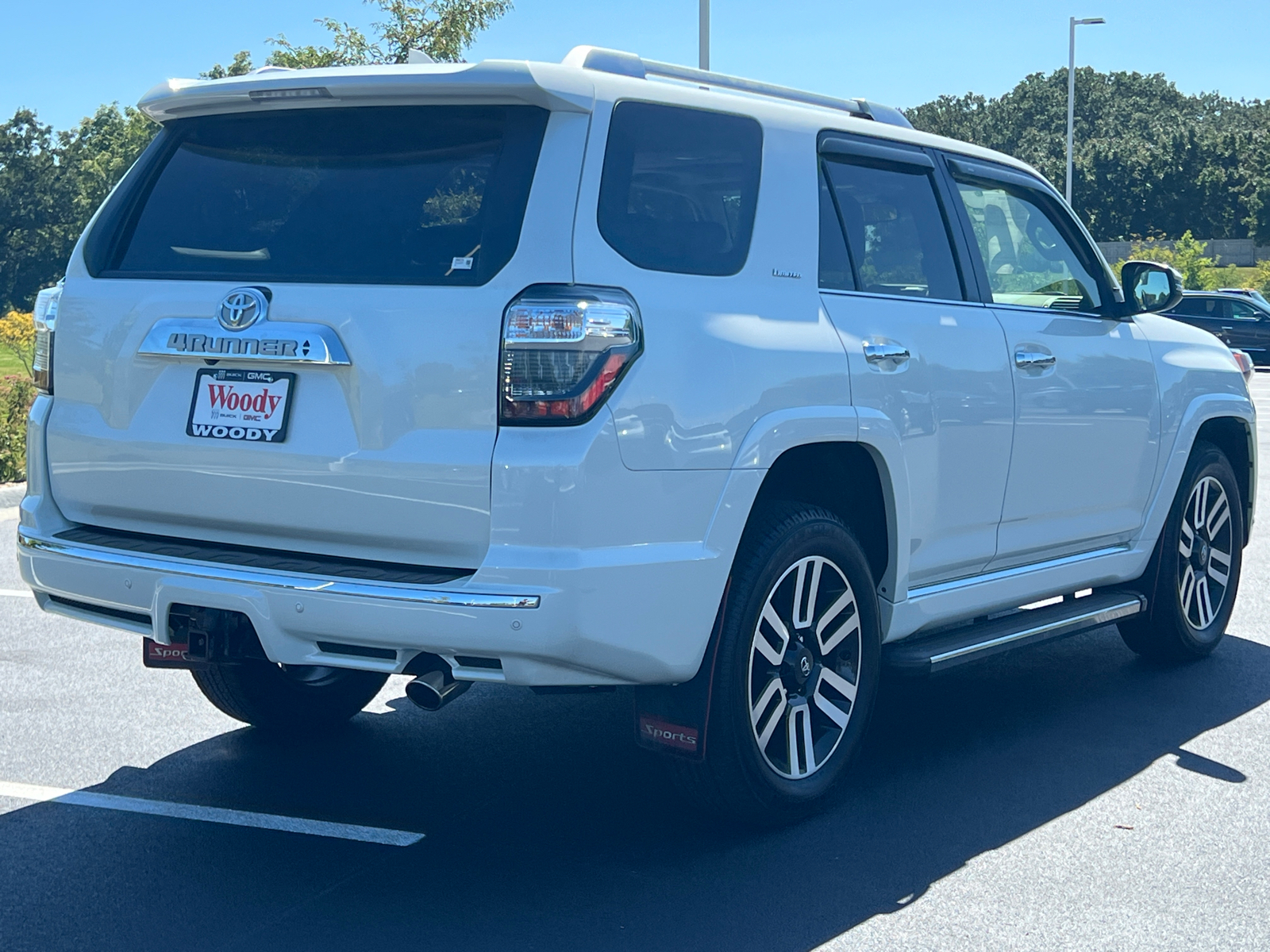 2022 Toyota 4Runner Limited 8