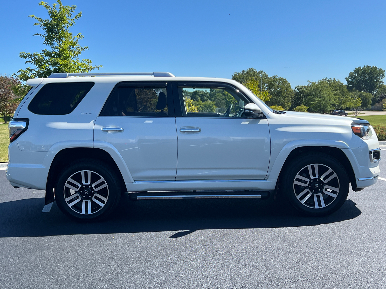 2022 Toyota 4Runner Limited 9