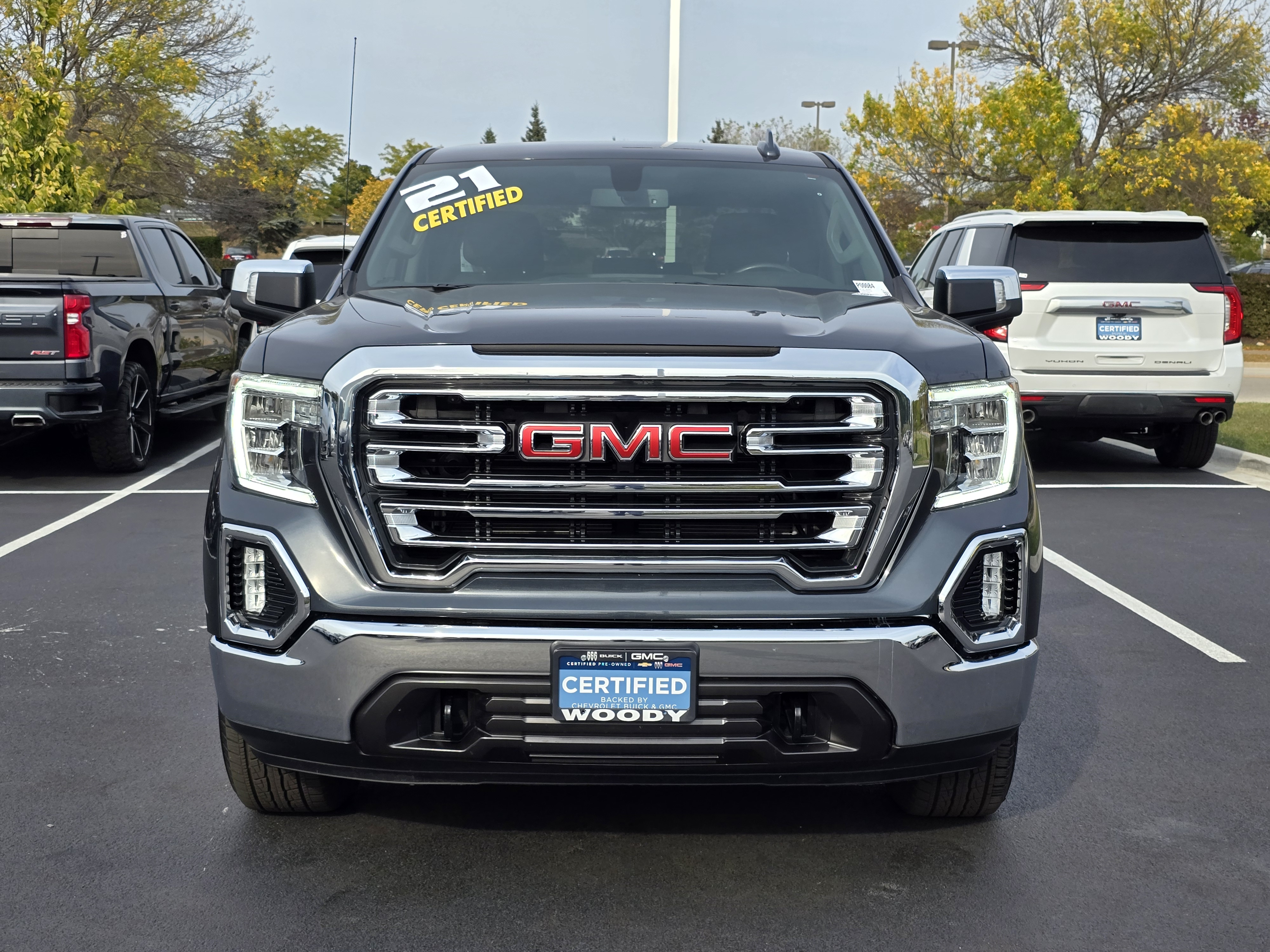 2021 GMC Sierra 1500 SLT 3