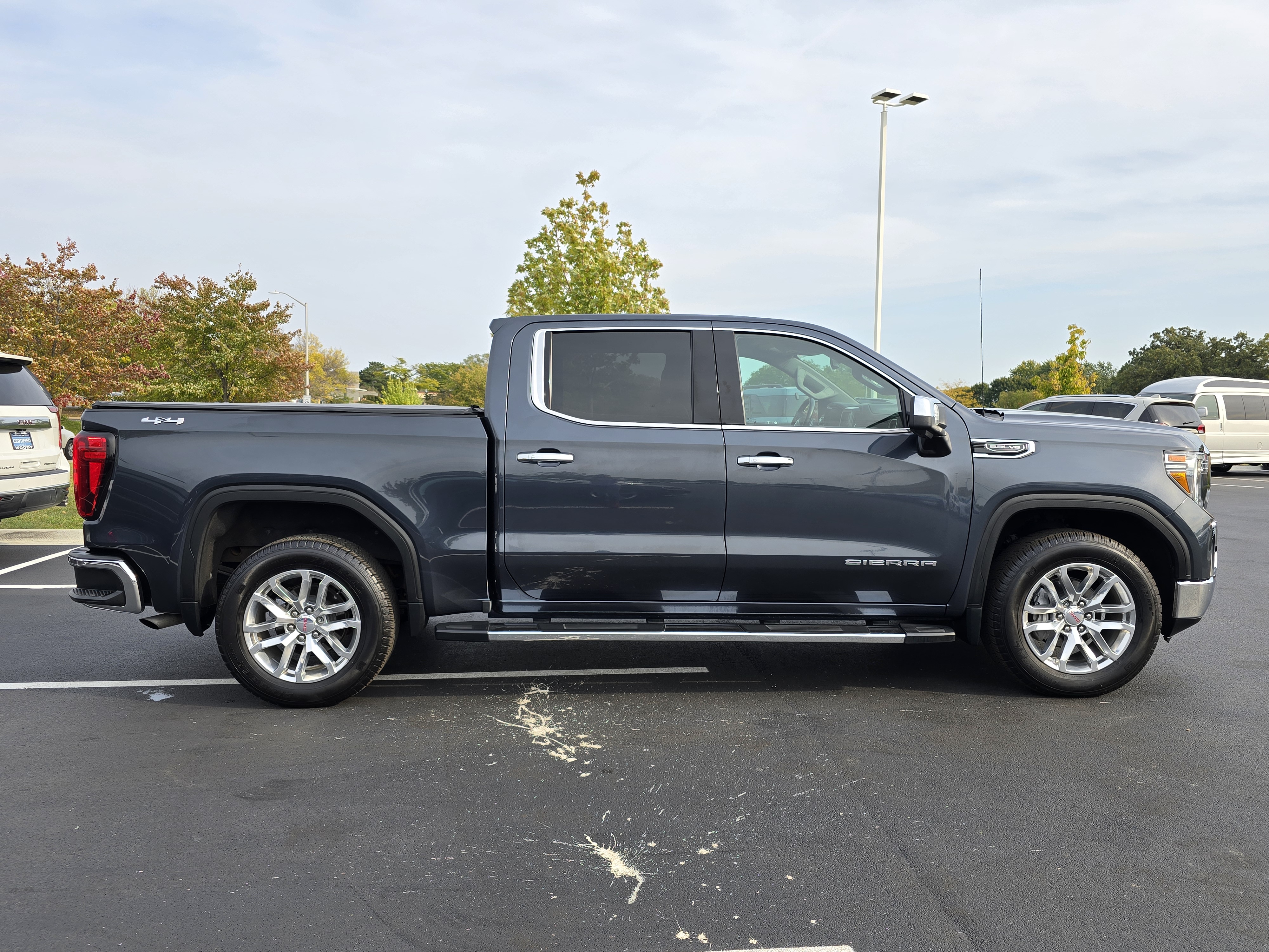 2021 GMC Sierra 1500 SLT 9