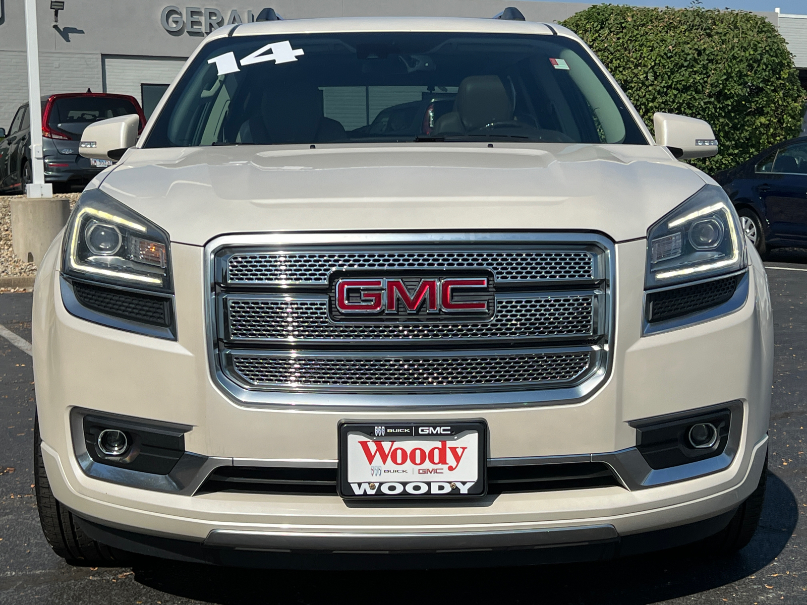 2014 GMC Acadia Denali 3