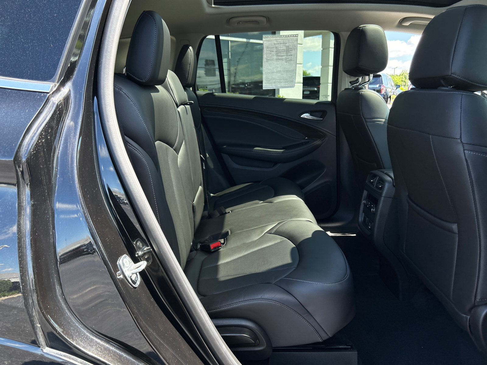 2020 Buick Envision Premium I 41