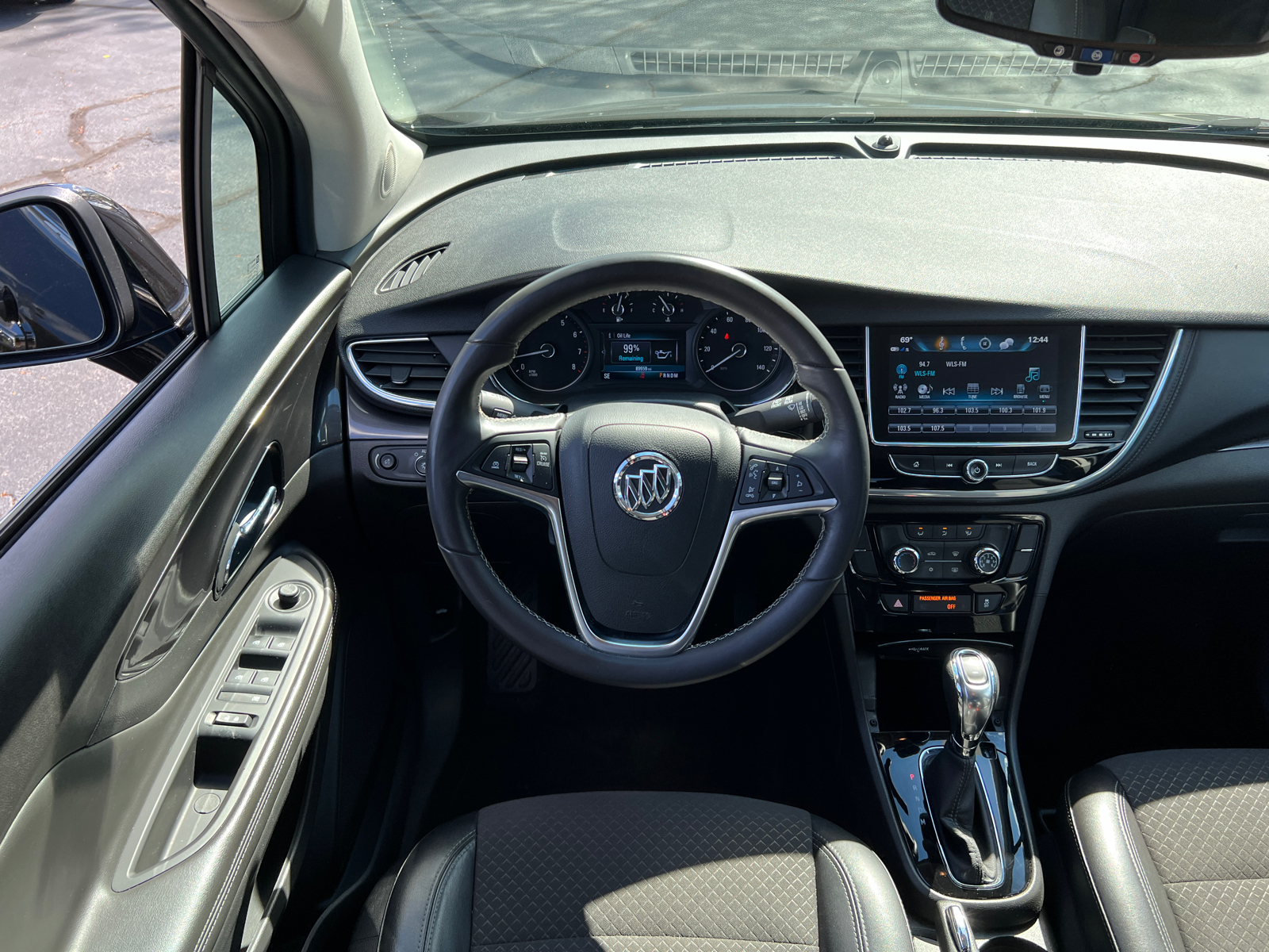 2019 Buick Encore Sport Touring 29