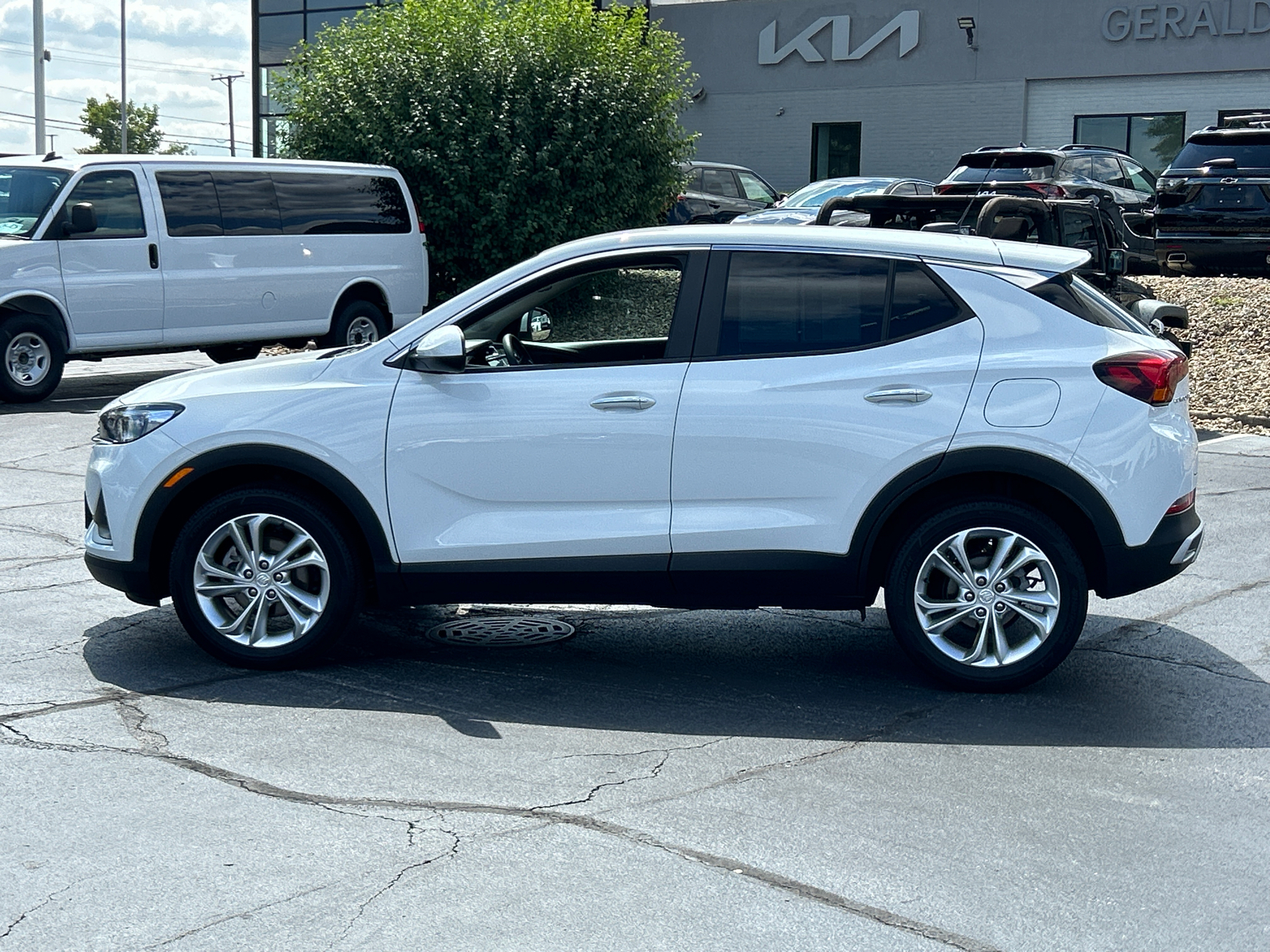 2022 Buick Encore GX Preferred 5