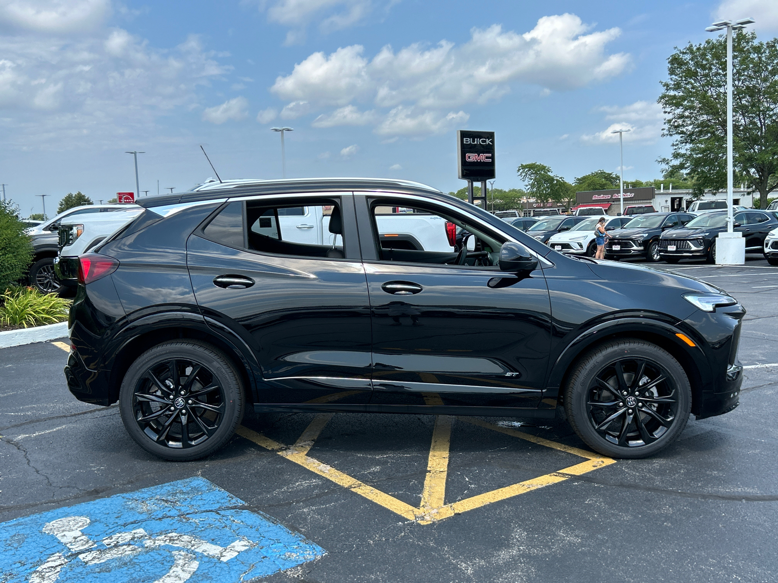 2025 Buick Encore GX Sport Touring 9