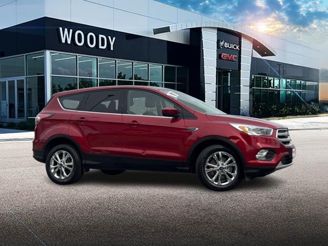 2017 Ford Escape SE 1