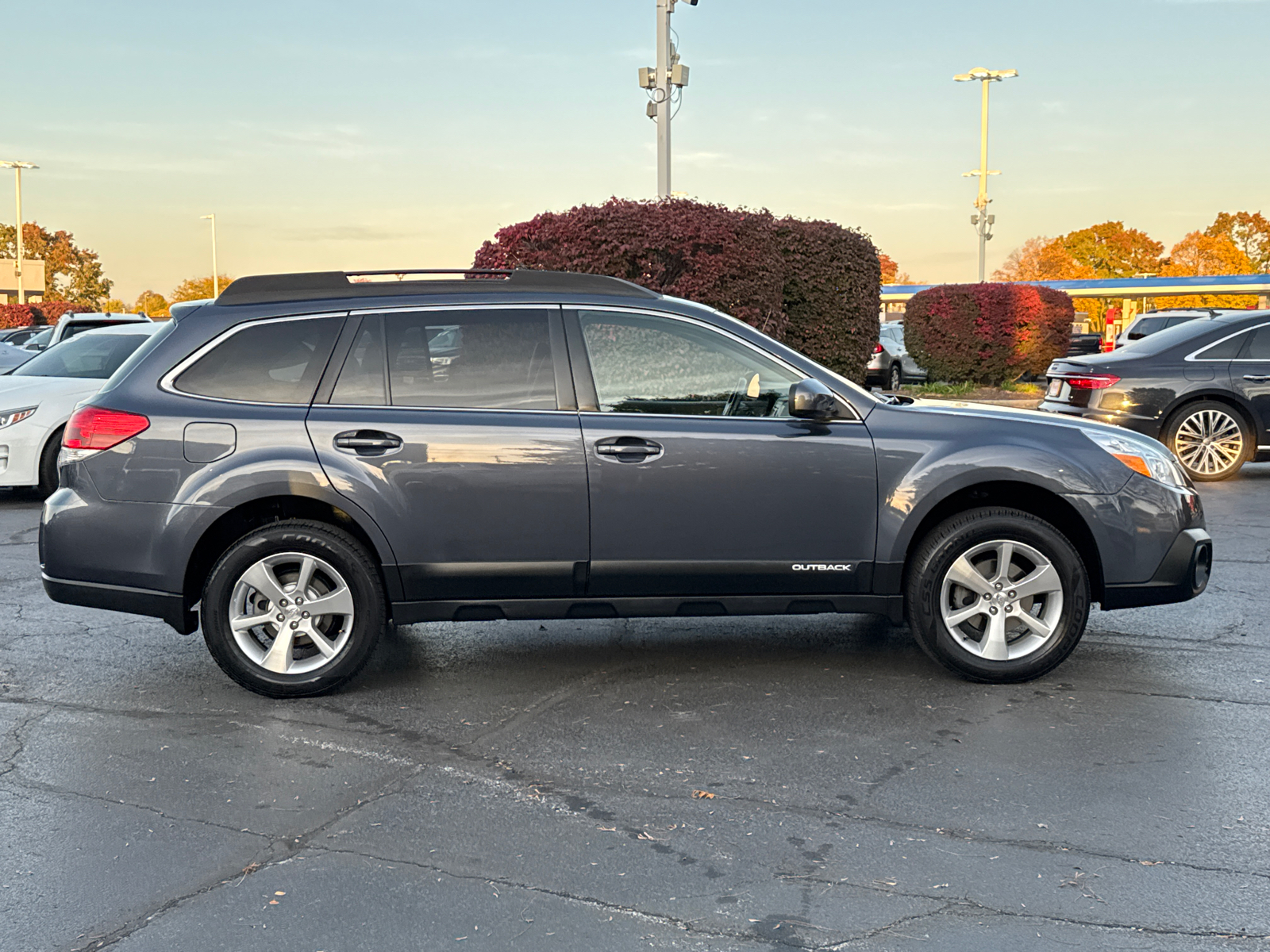 2014 Subaru Outback 2.5i 9