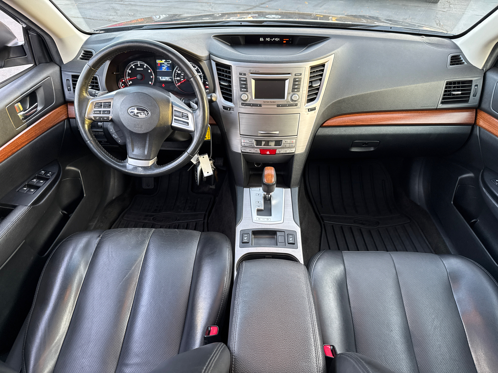 2014 Subaru Outback 2.5i 29