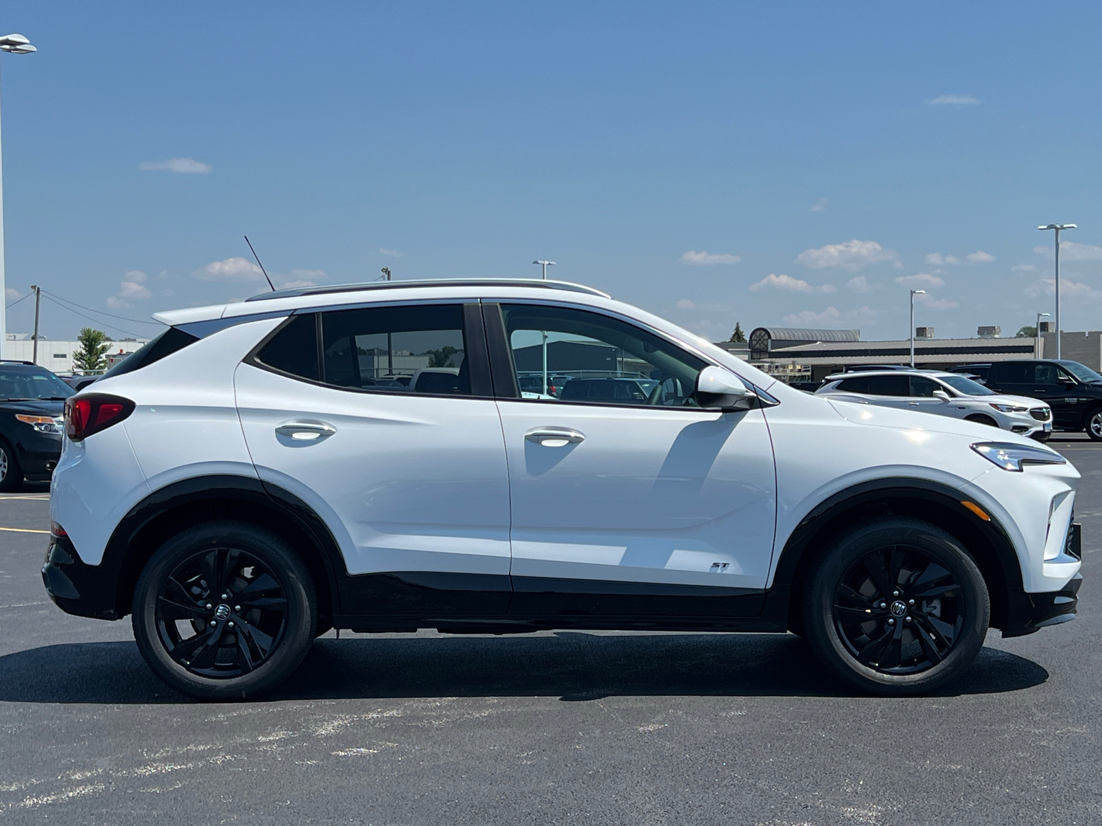 2025 Buick Encore GX Sport Touring 9