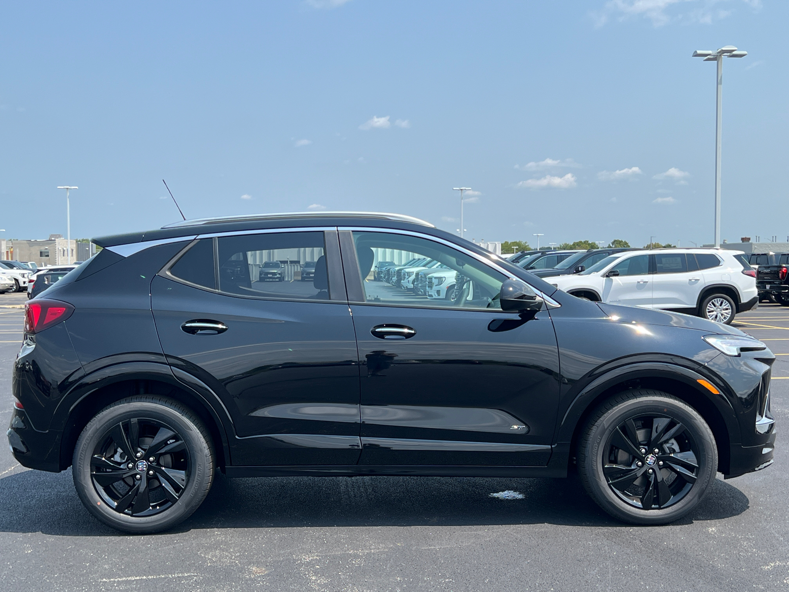 2025 Buick Encore GX Sport Touring 9