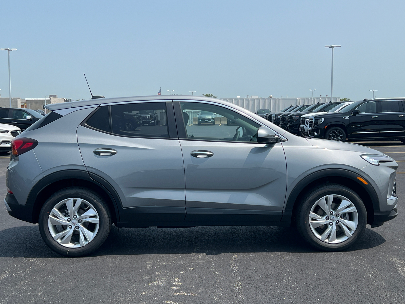 2025 Buick Encore GX Preferred 9