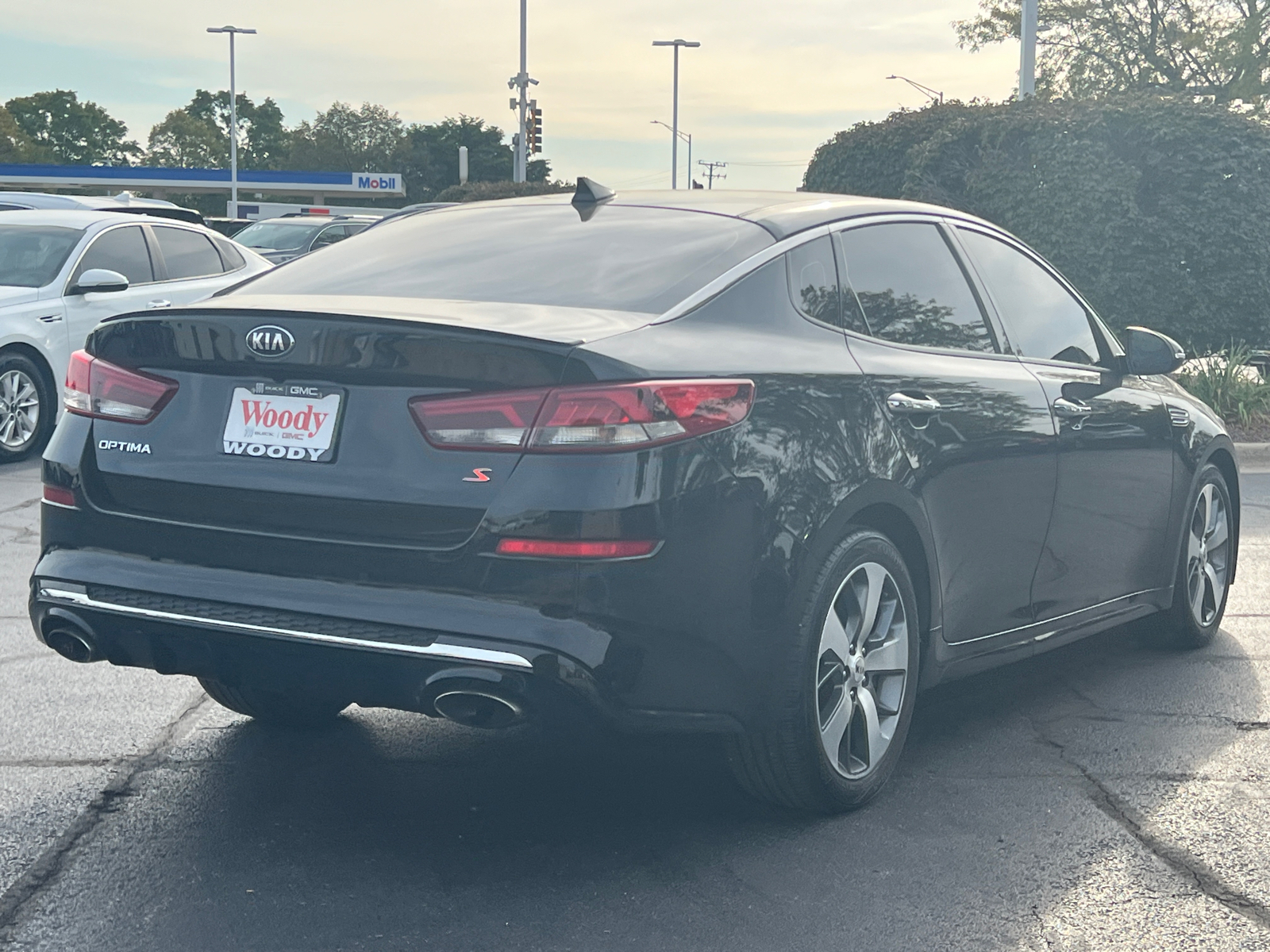 2019 Kia Optima S 8