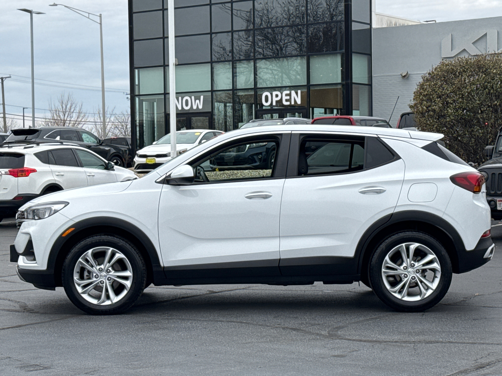 2022 Buick Encore GX Preferred 5