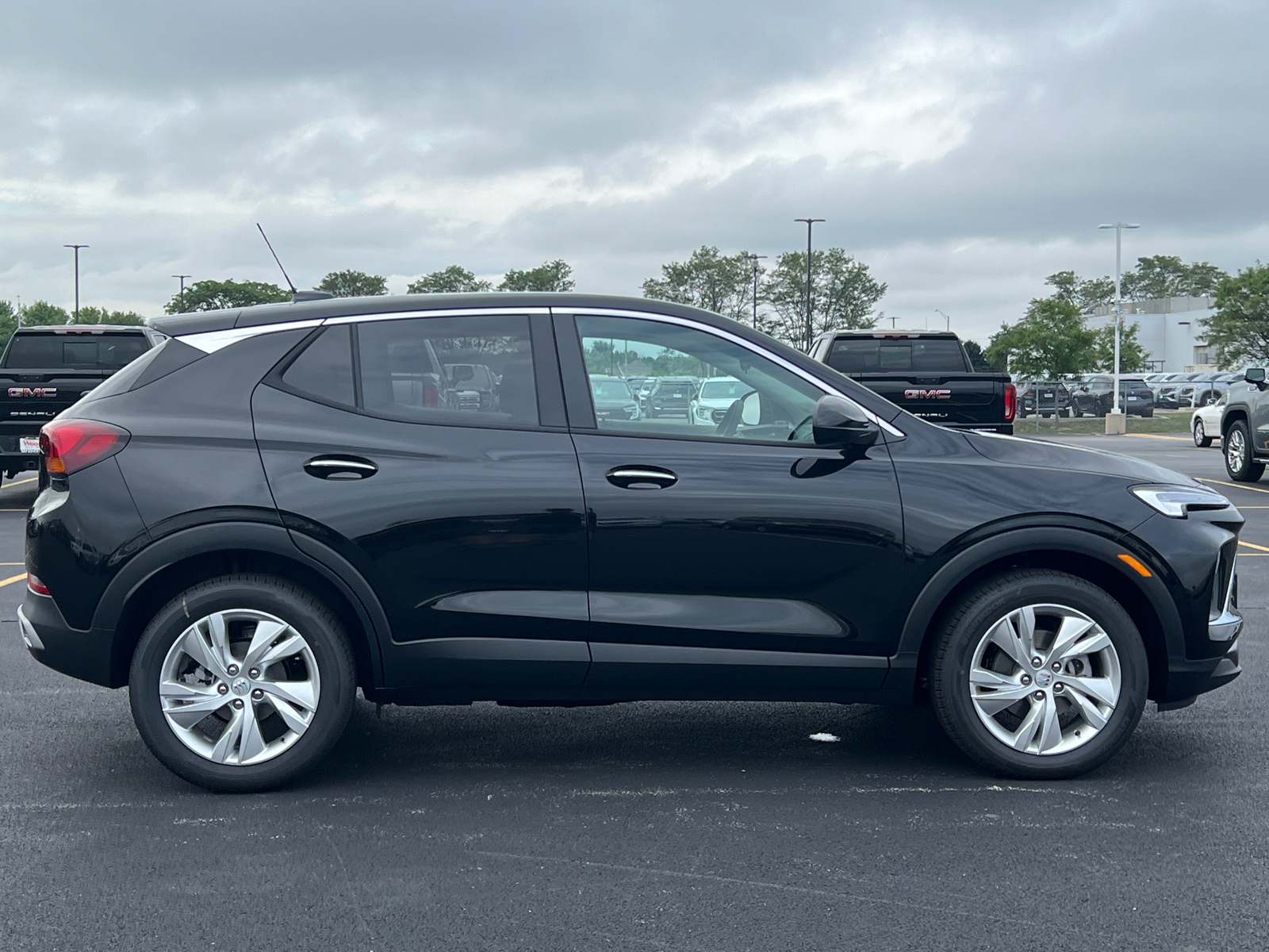 2025 Buick Encore GX Preferred 9