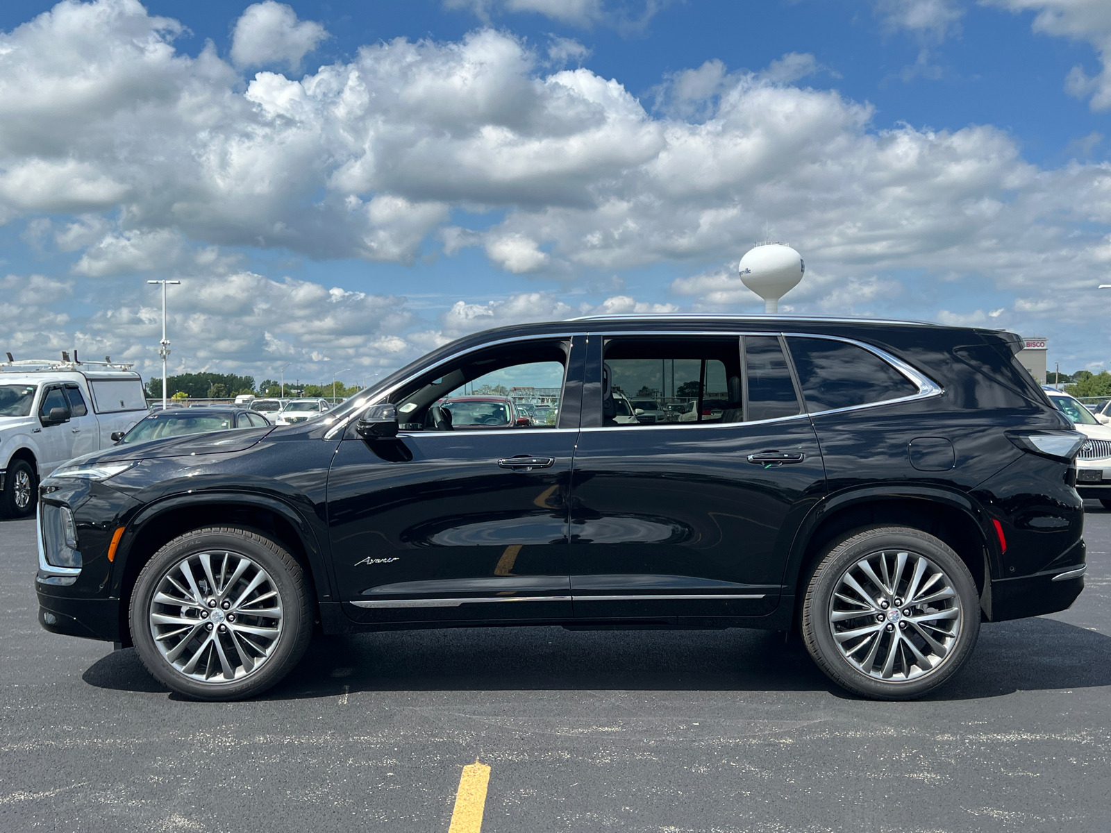 2025 Buick Enclave Avenir 5