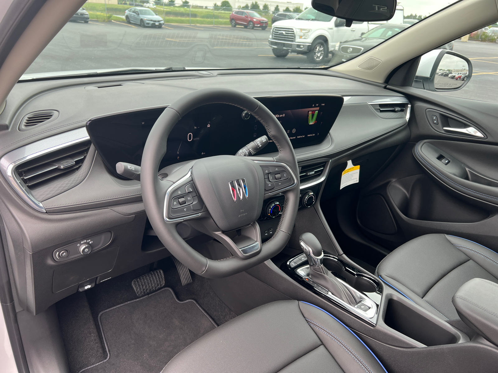 2025 Buick Encore GX Sport Touring 18