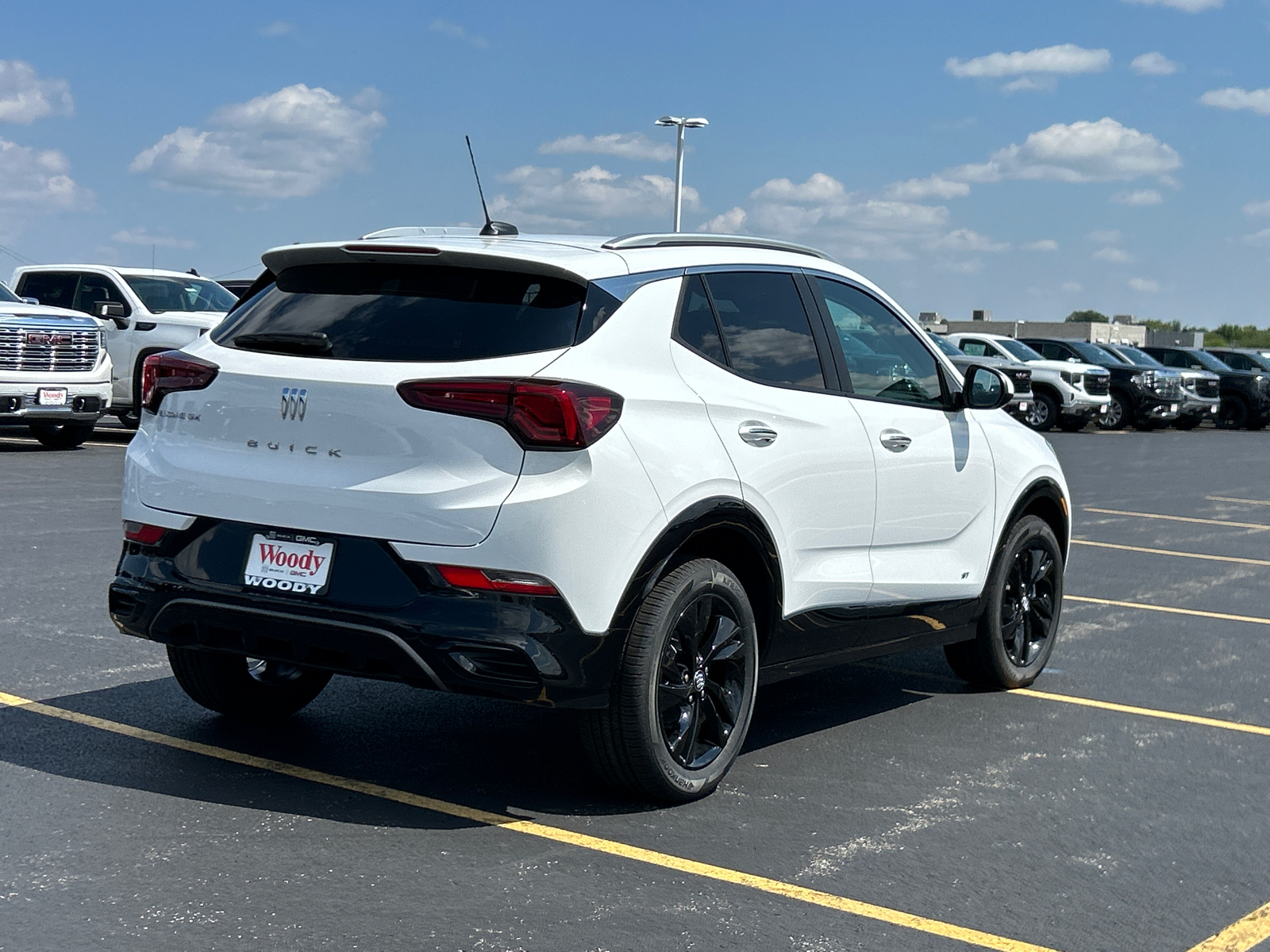 2025 Buick Encore GX Sport Touring 8