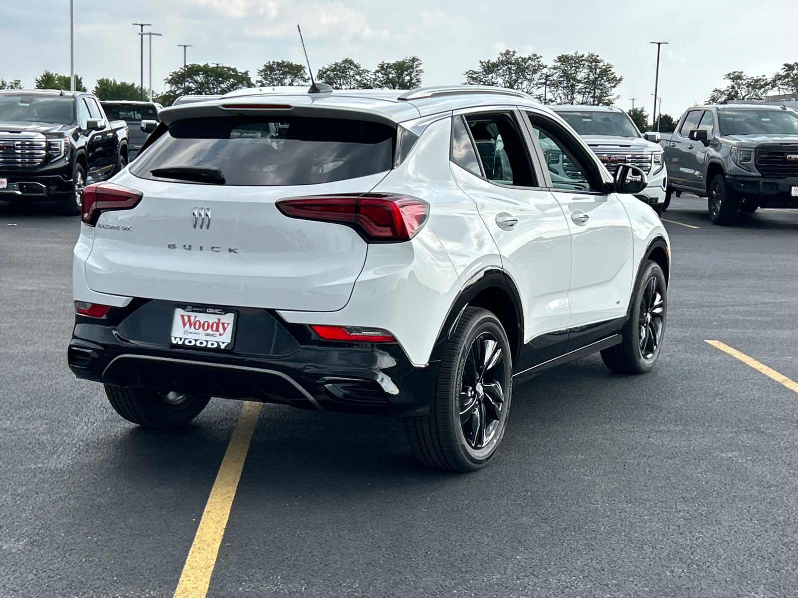 2025 Buick Encore GX Sport Touring 8