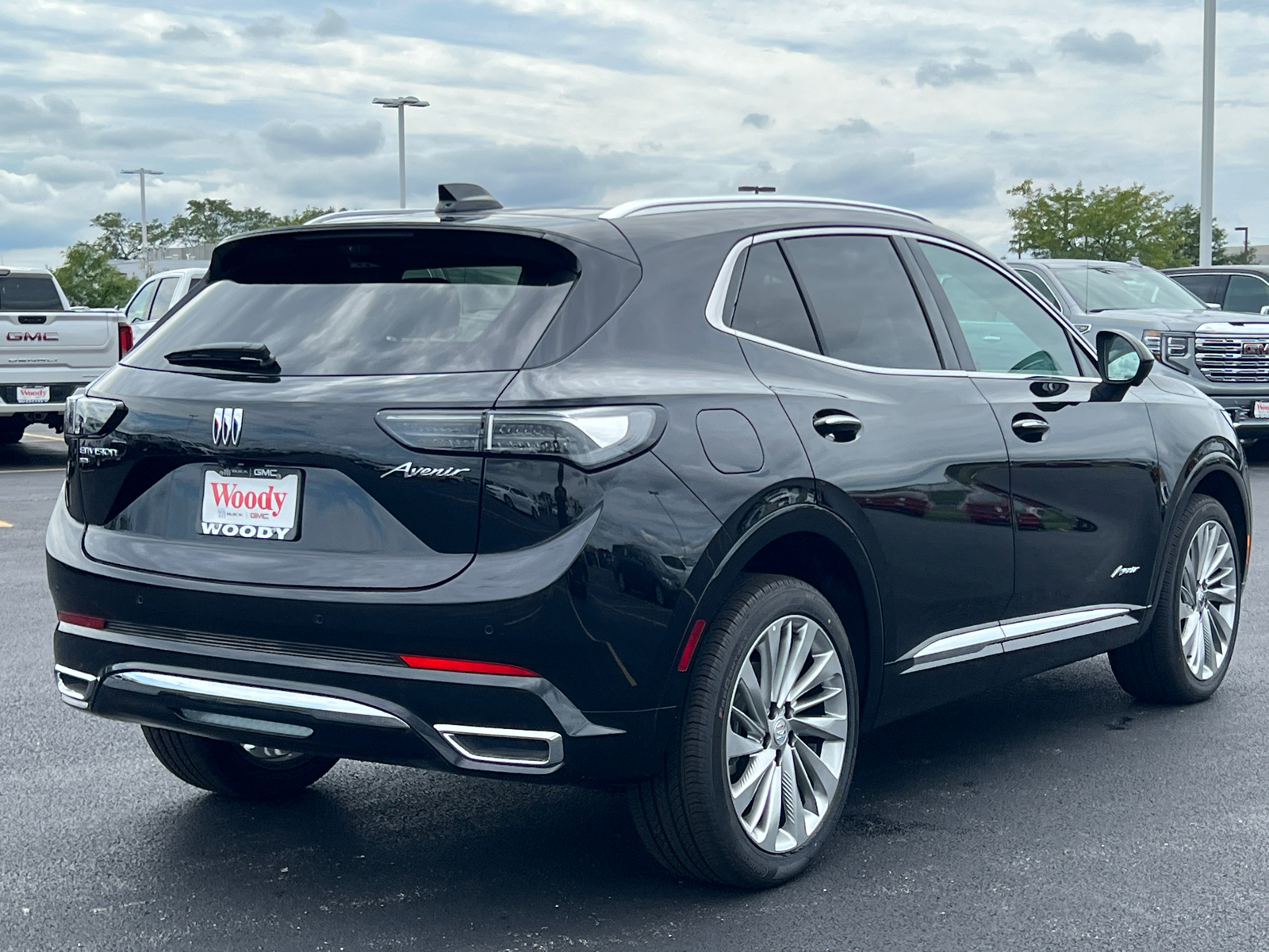 2024 Buick Envision Avenir 8