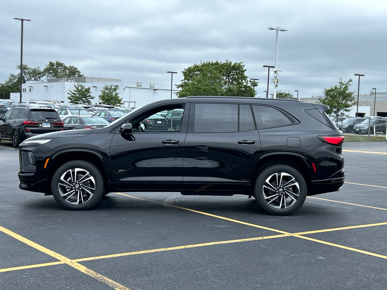 2025 Buick Enclave Sport Touring 5