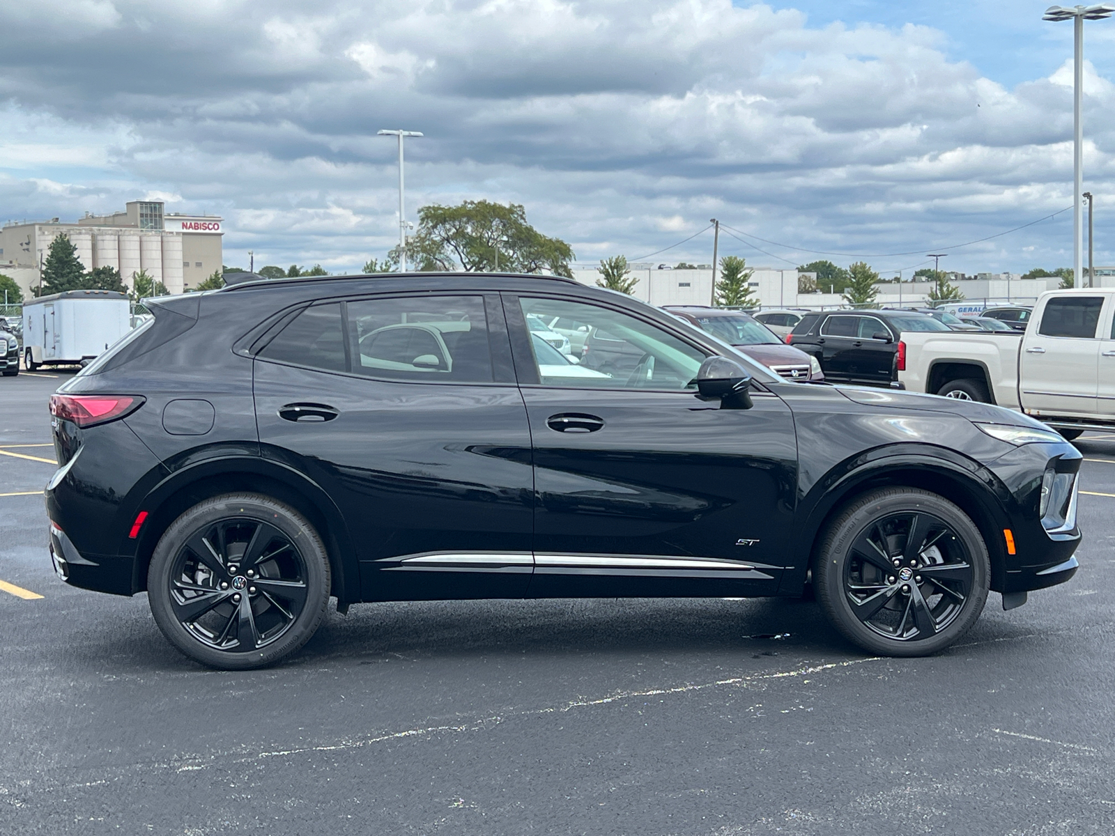 2024 Buick Envision Sport Touring 9