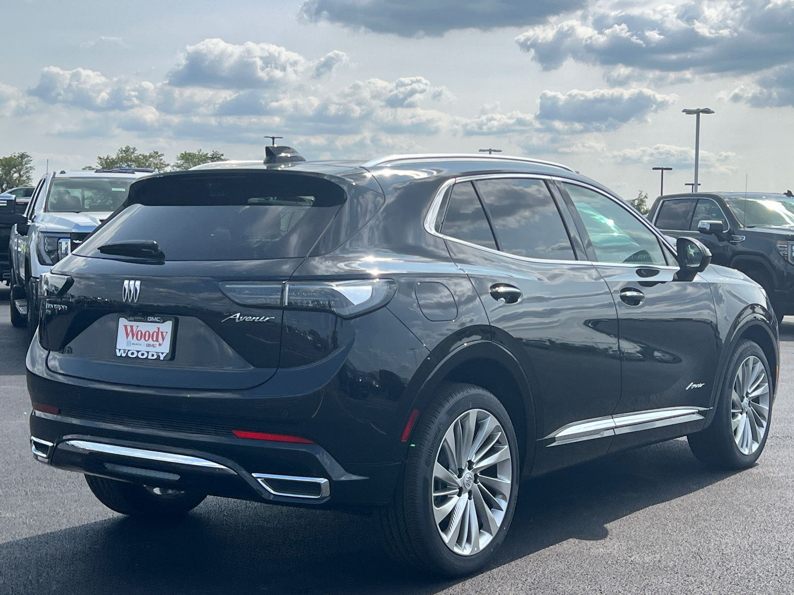 2024 Buick Envision Avenir 8