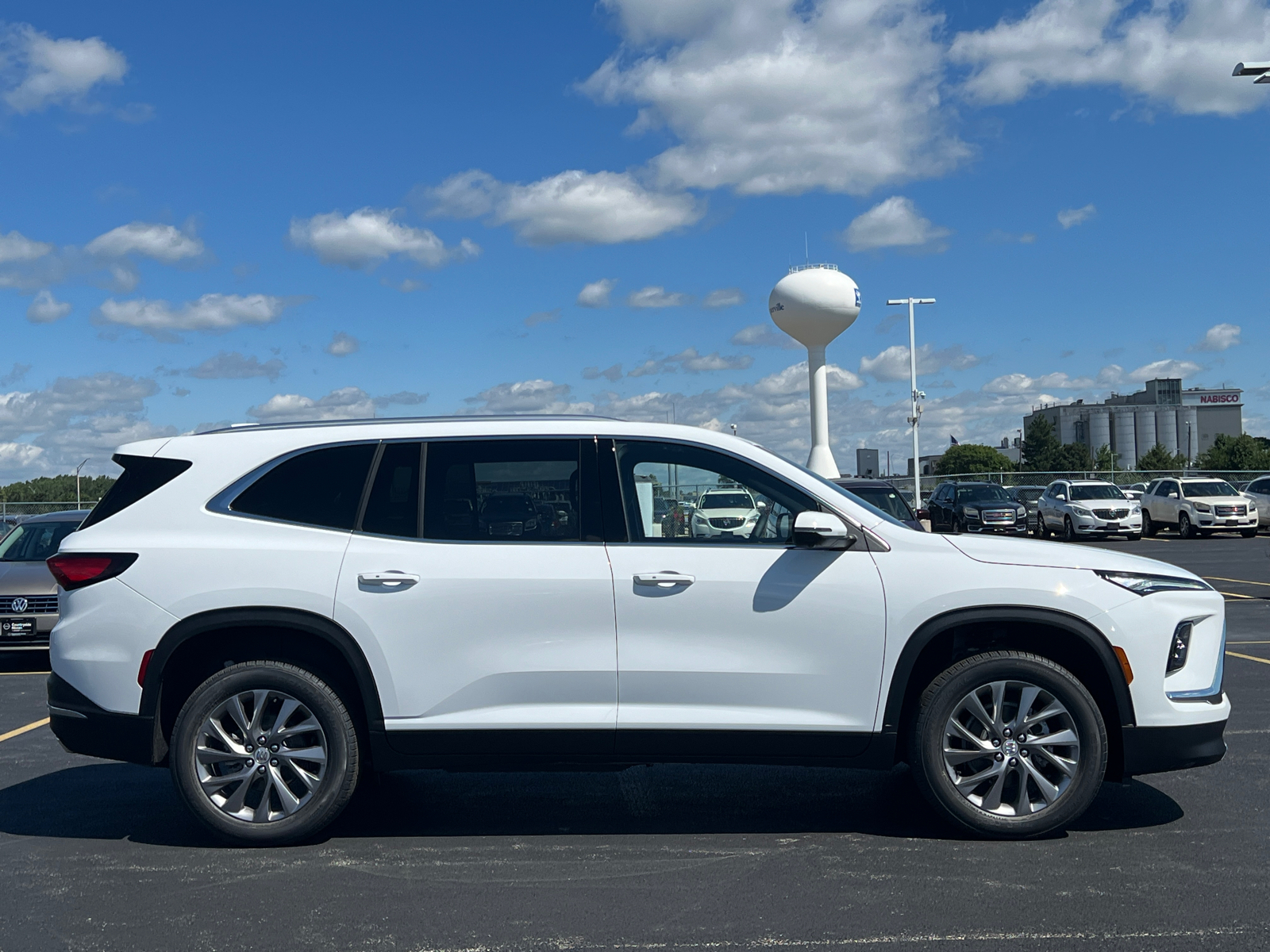 2025 Buick Enclave Preferred 9