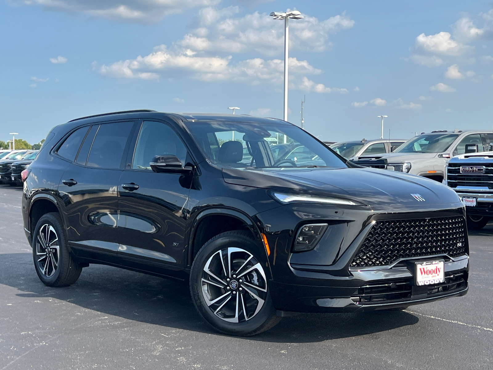 2025 Buick Enclave Sport Touring 2