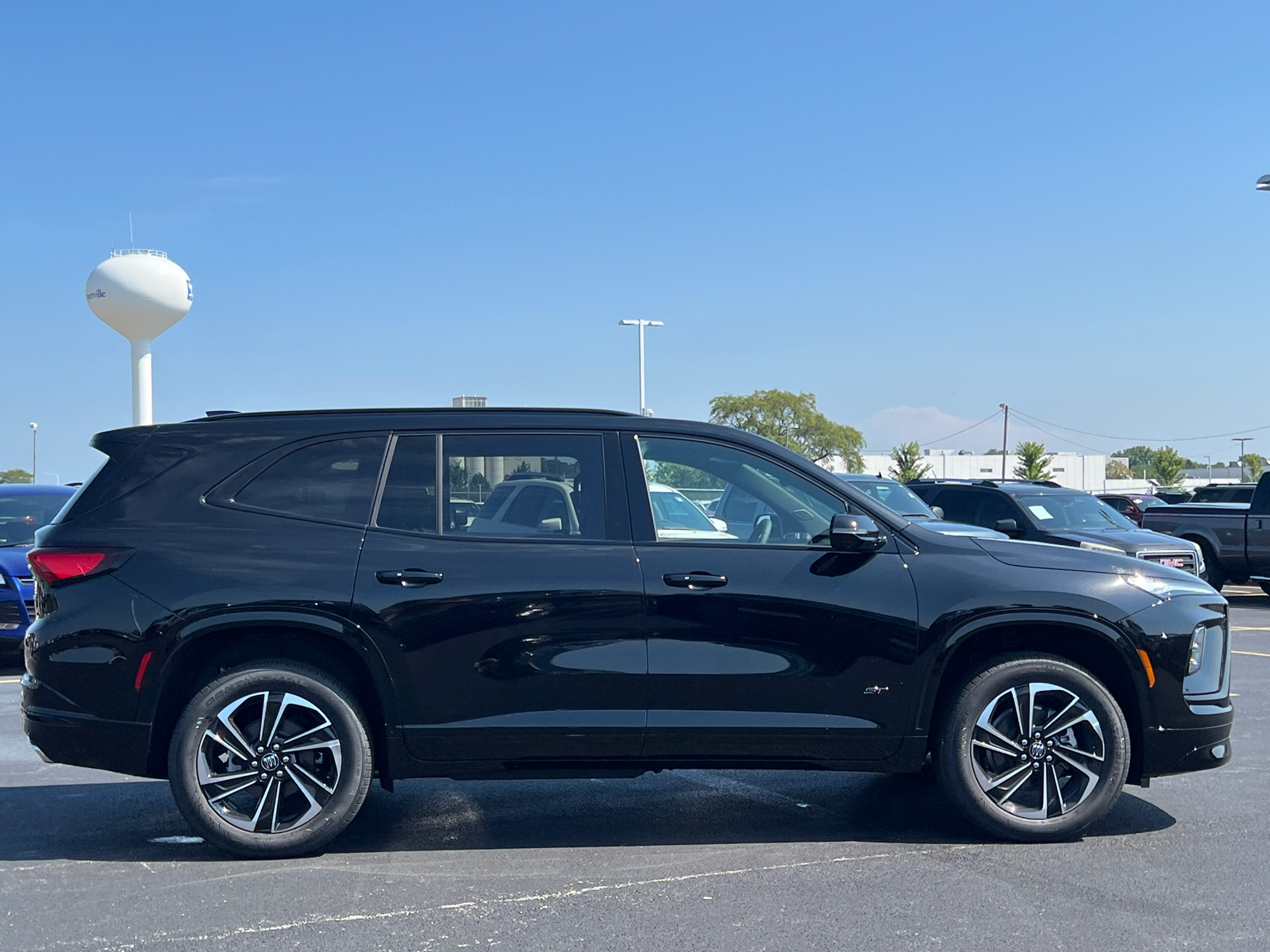 2025 Buick Enclave Sport Touring 9