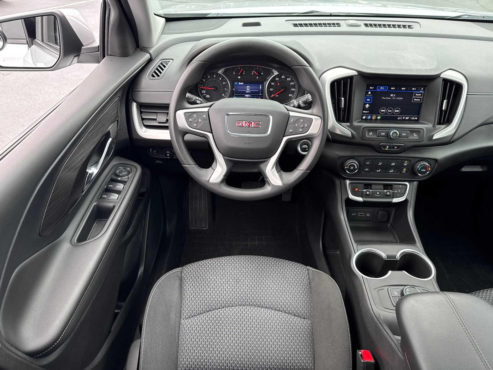 2022 GMC Terrain SLE 27