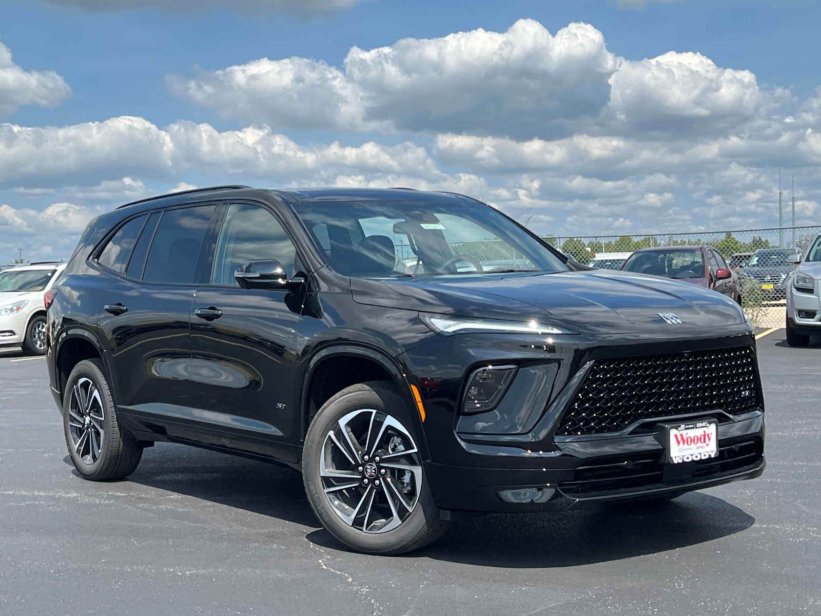 2025 Buick Enclave Sport Touring 2