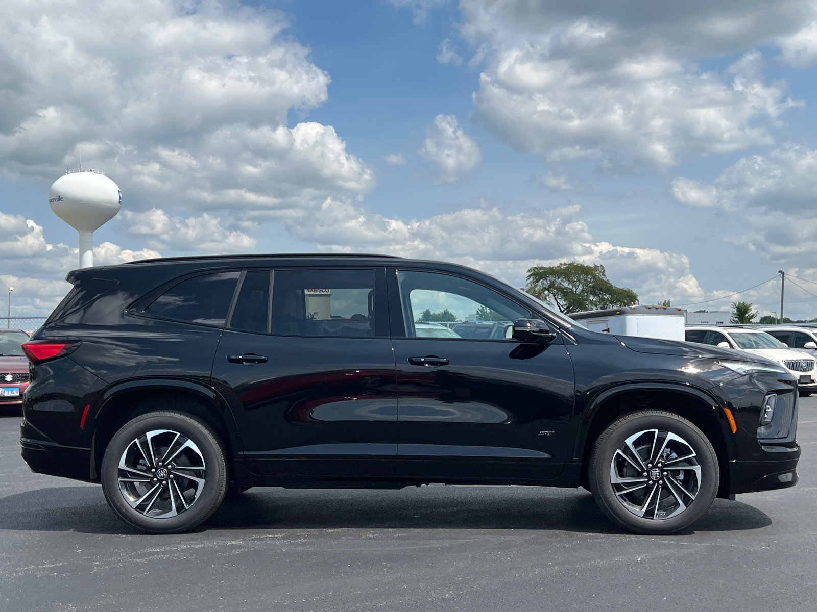 2025 Buick Enclave Sport Touring 9